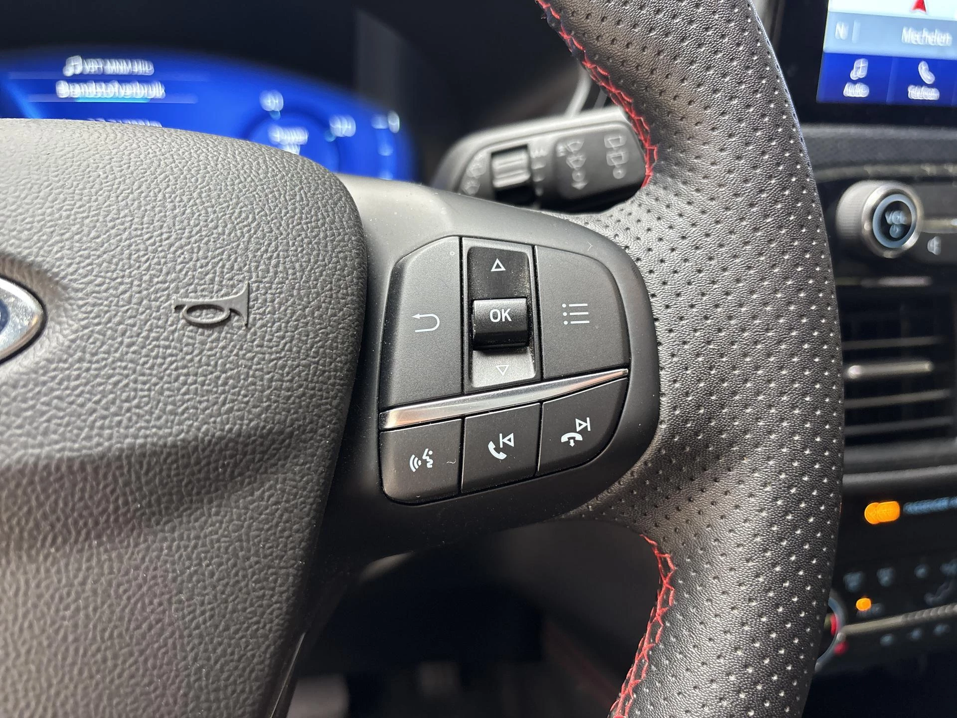 Ford Kuga 2.5i PHEV Aut. 178kW ST-Line