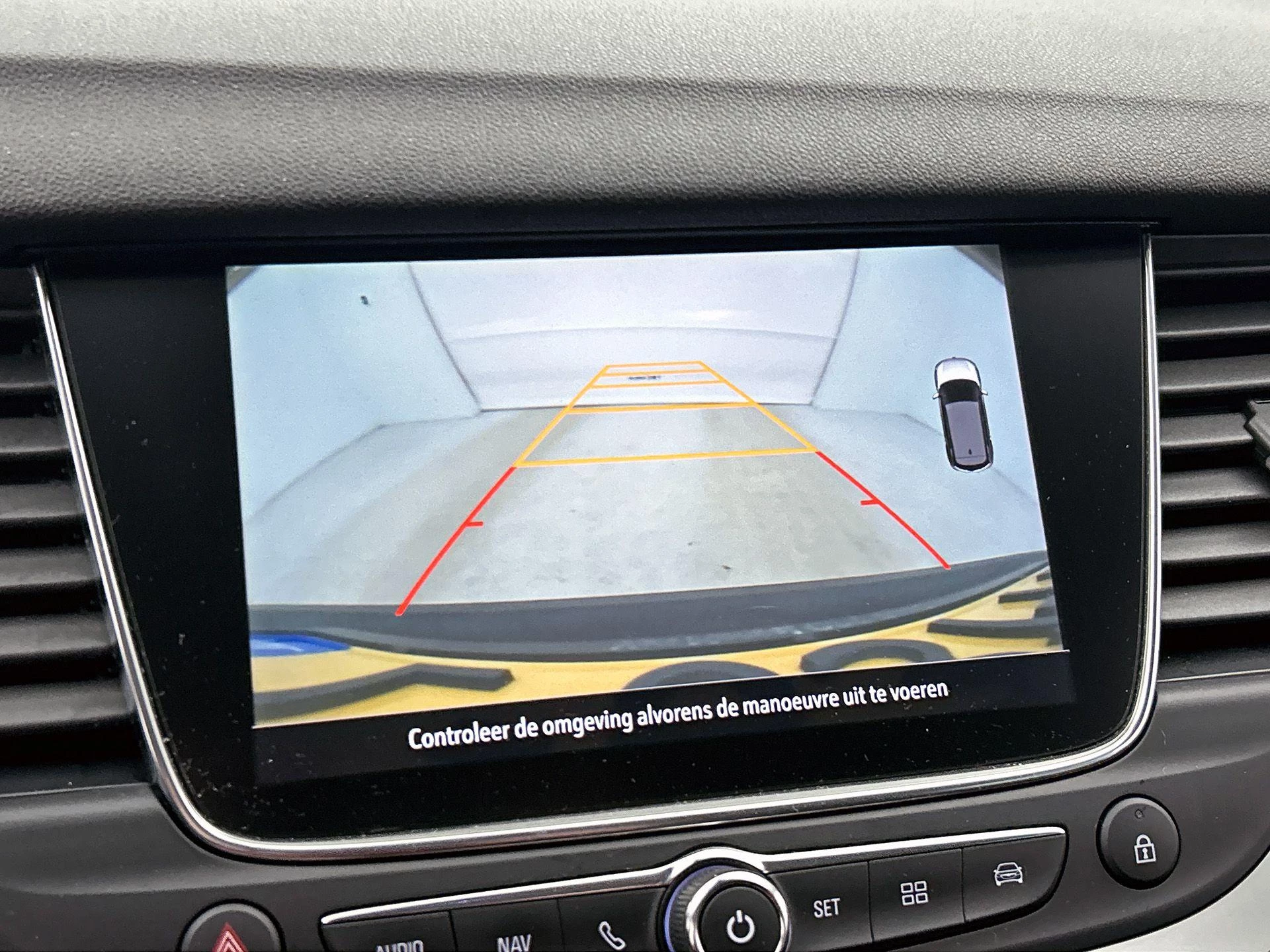 Opel-Grandland X-image-12