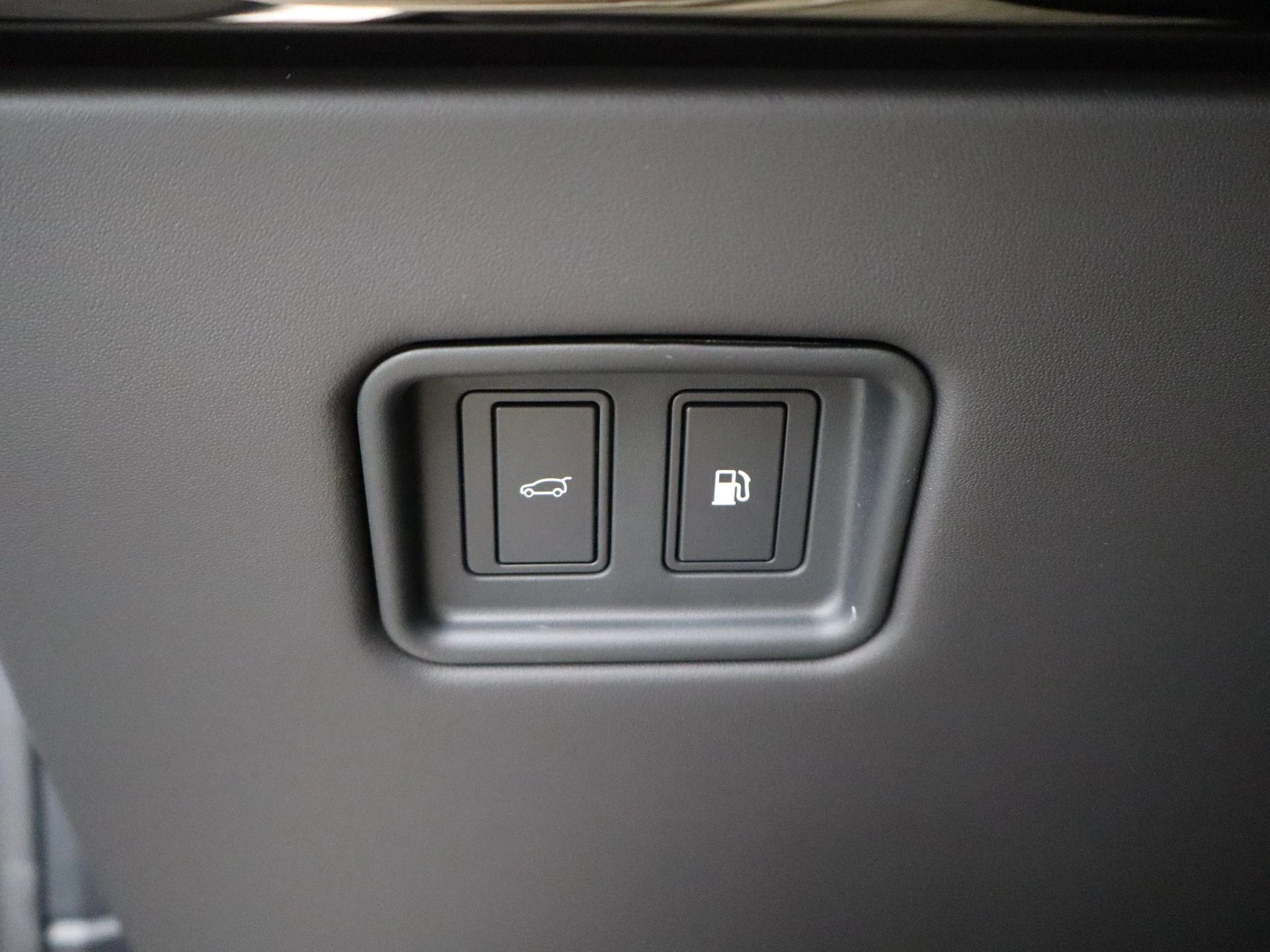Land Rover-Range Rover Sport-image-27