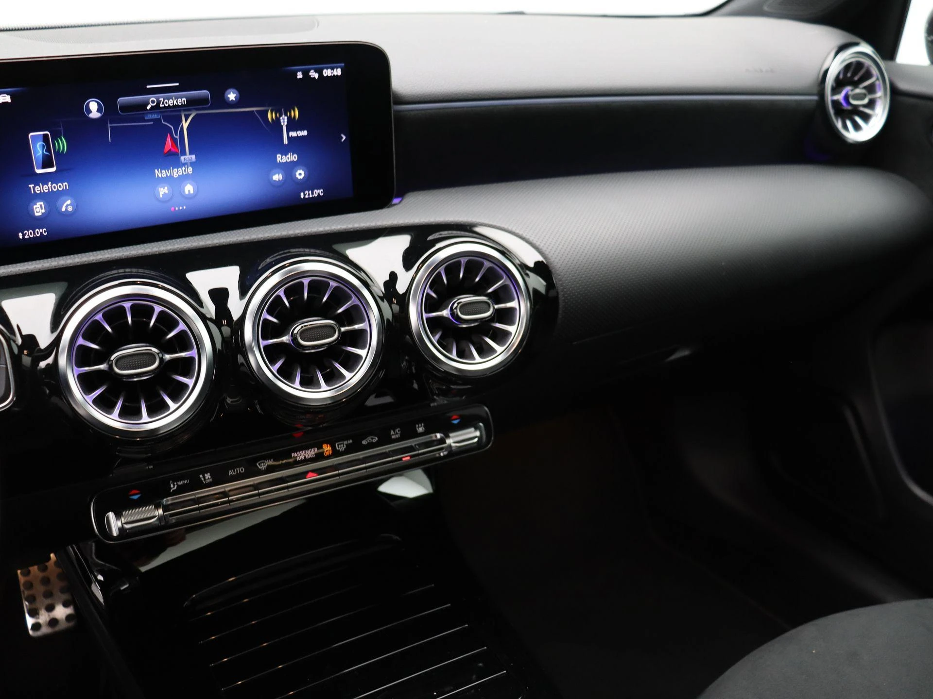 Mercedes-Benz-Classe A-image-12