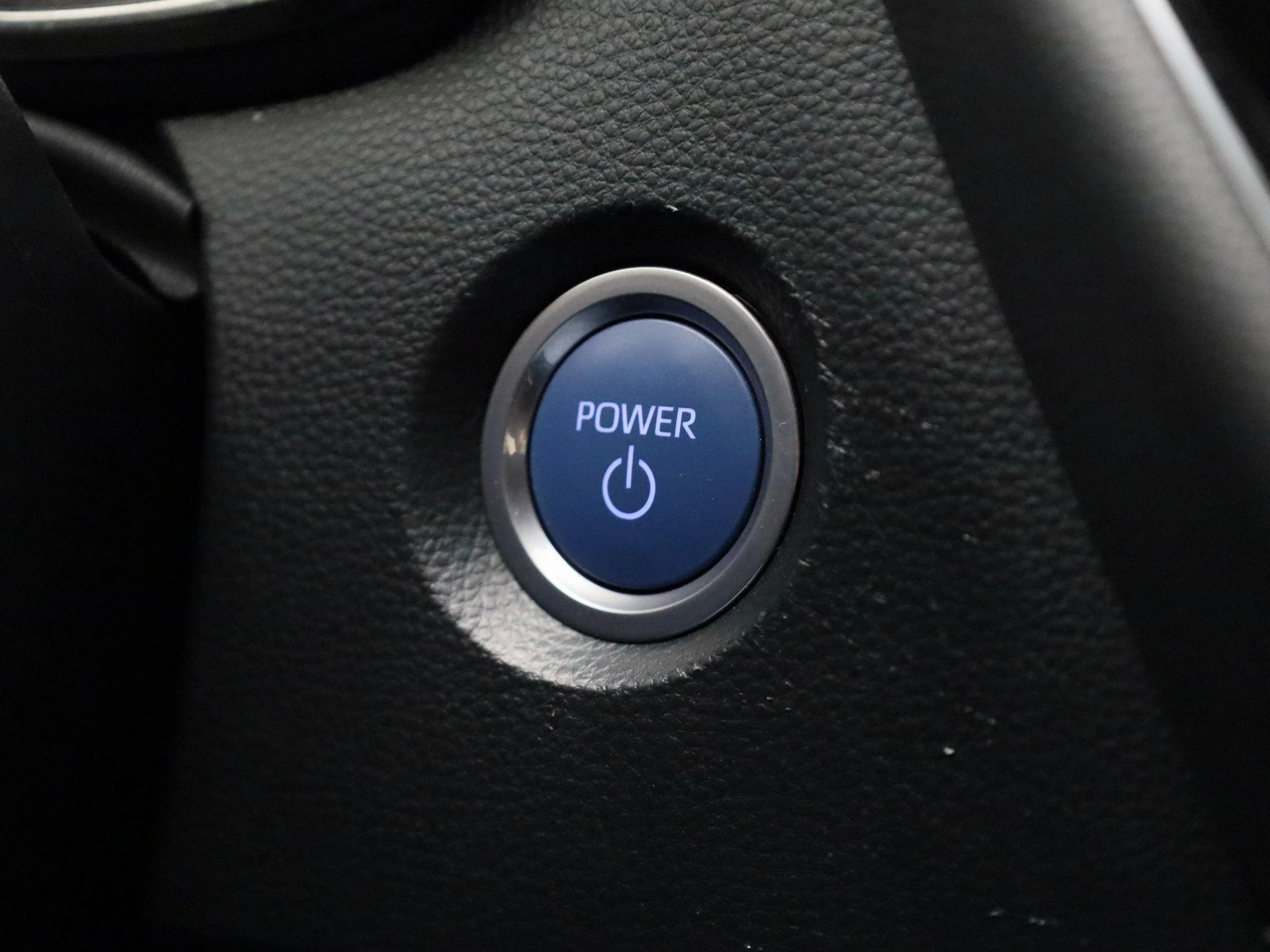 Toyota-Corolla-image-19