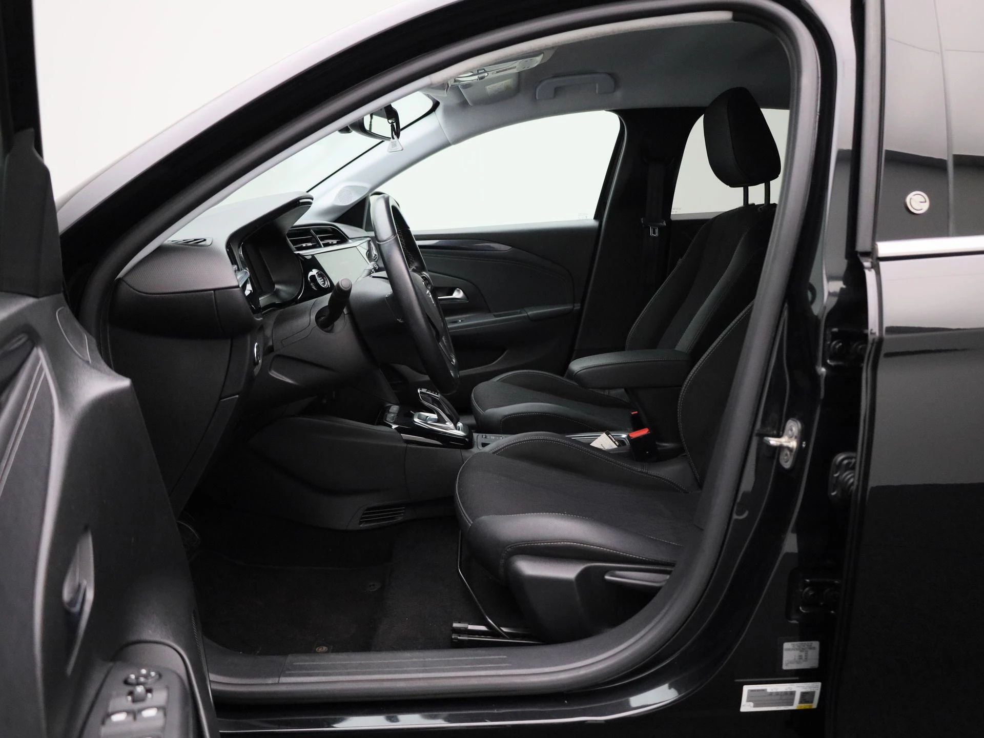 Opel-Corsa-e-image-8