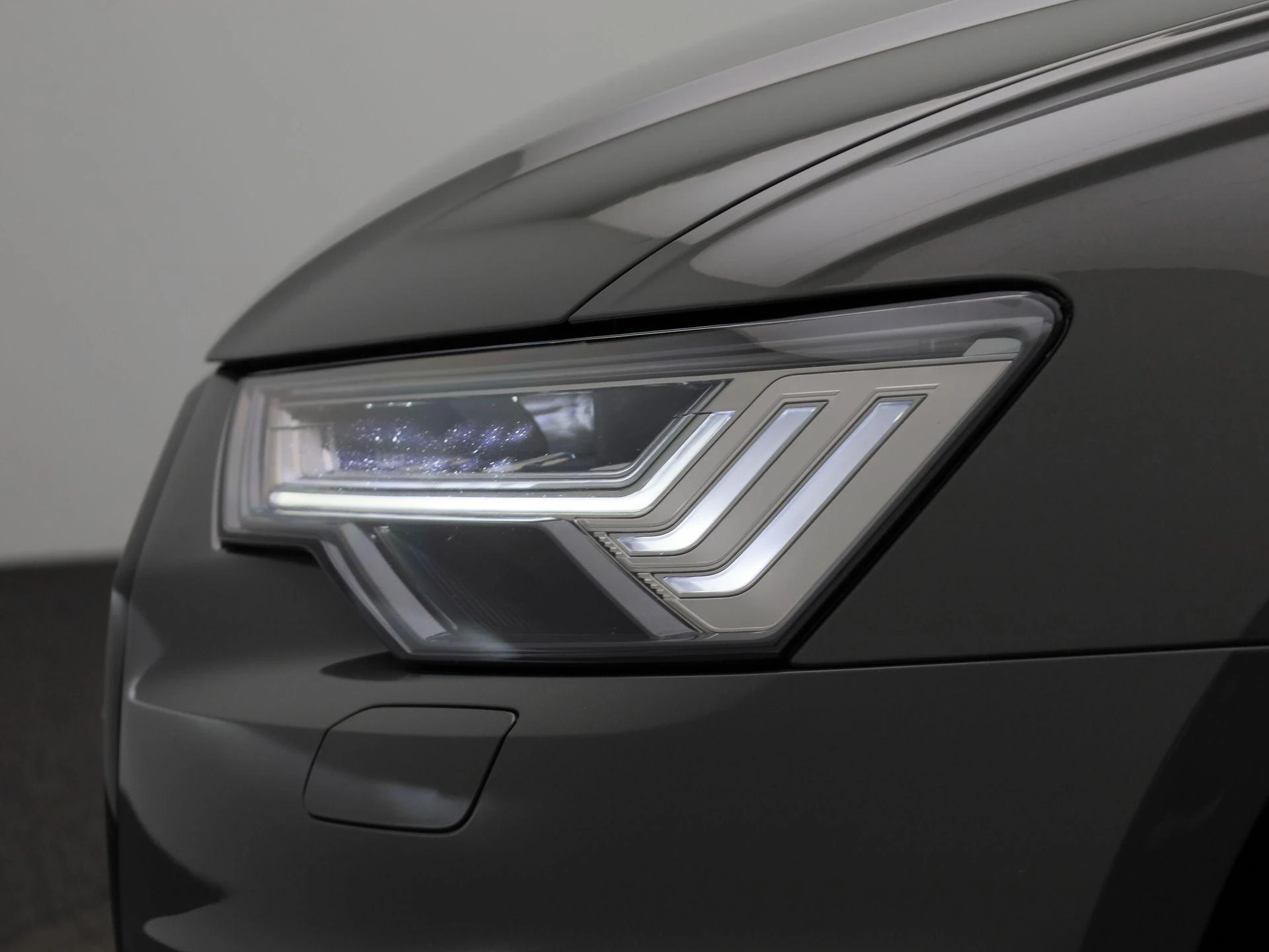 Audi-A6-image-15
