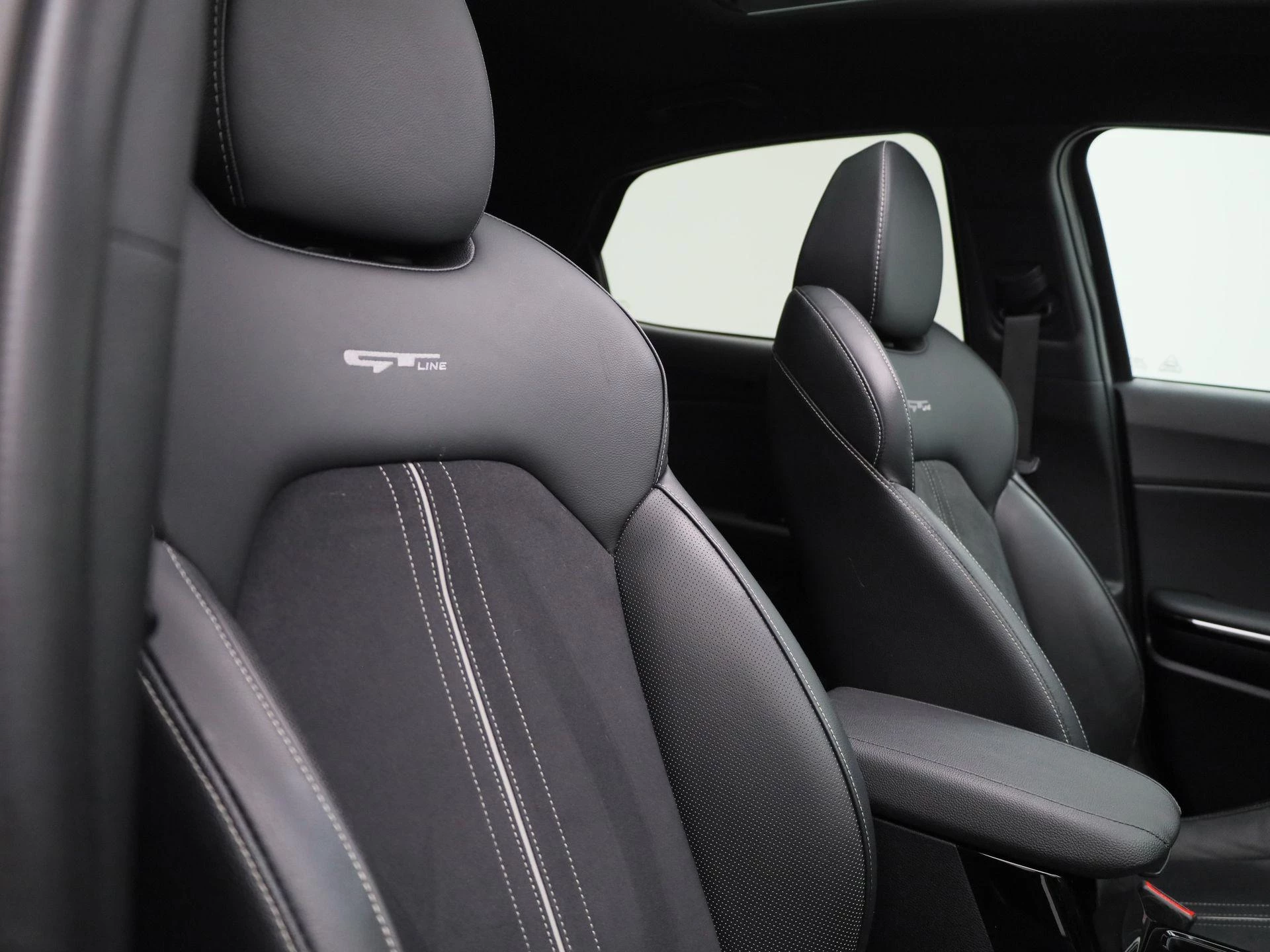Kia-XCeed-image-35