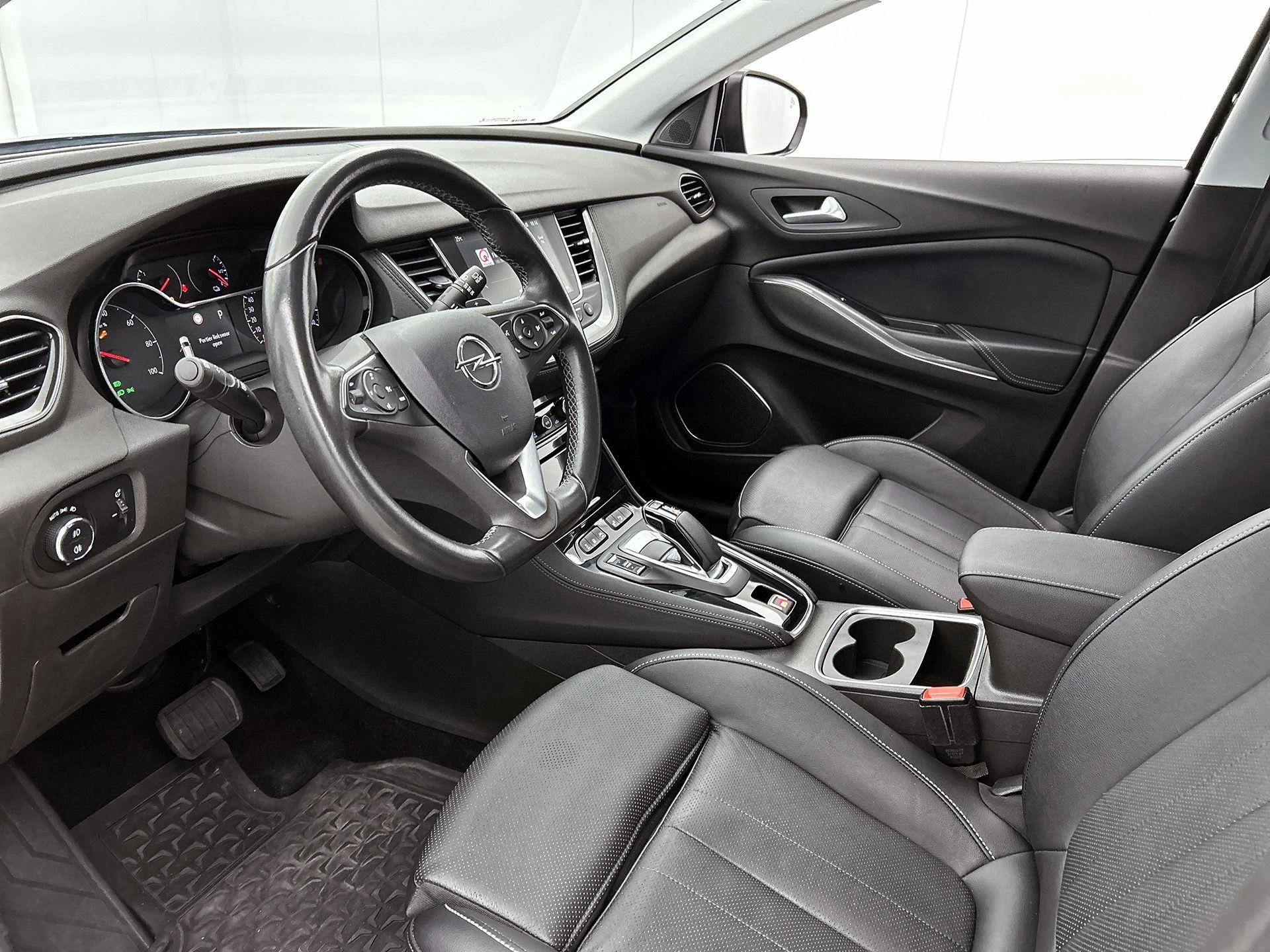 Opel-Grandland X-image-20