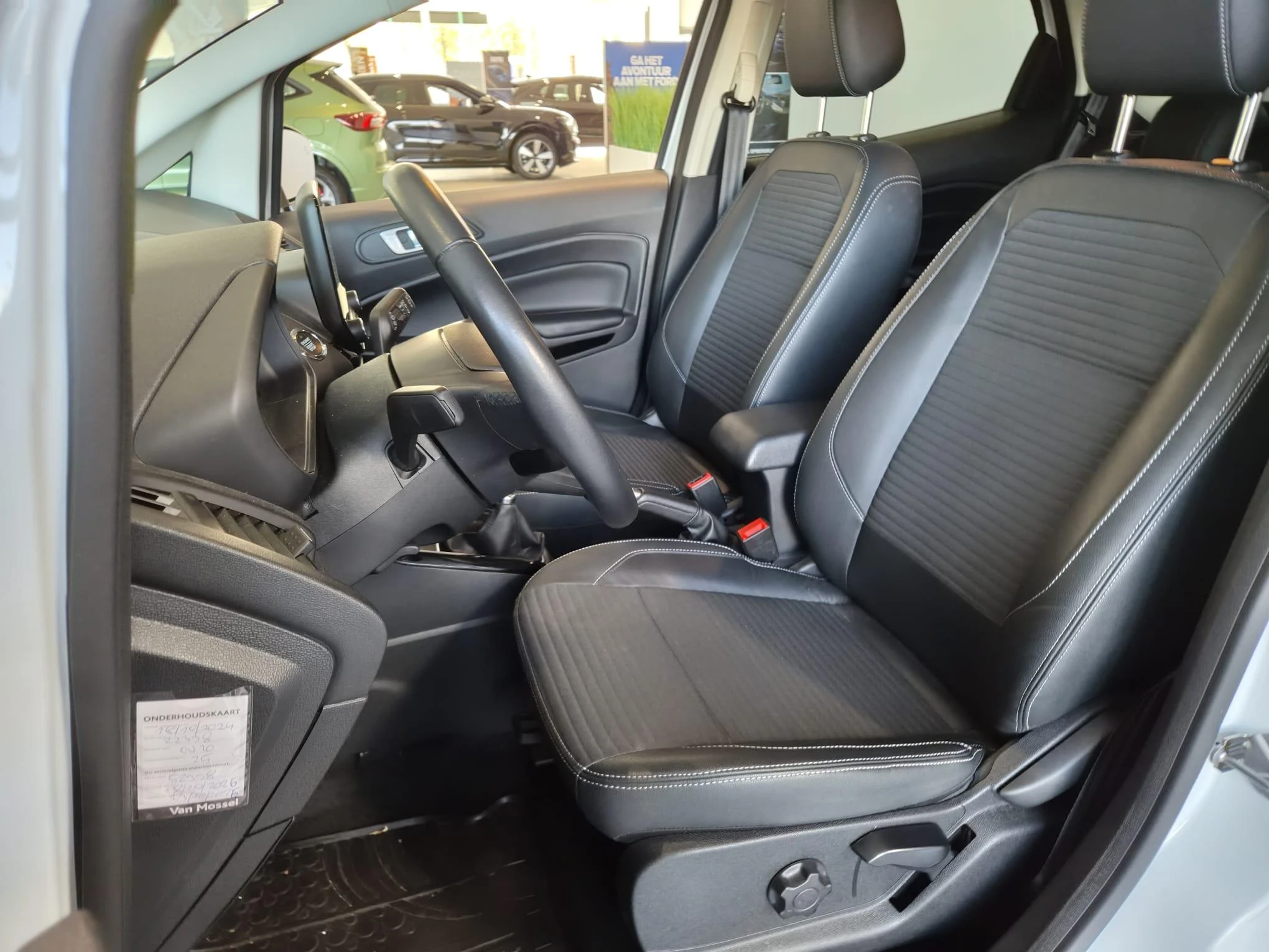 Ford-EcoSport-image-18