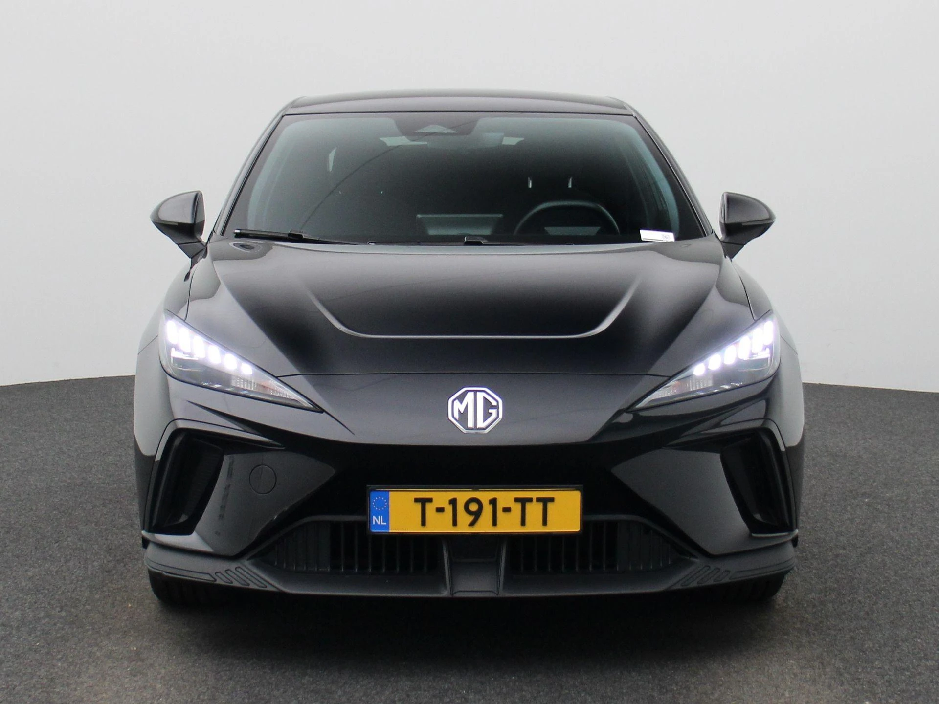 MG-MG4 EV-image-2