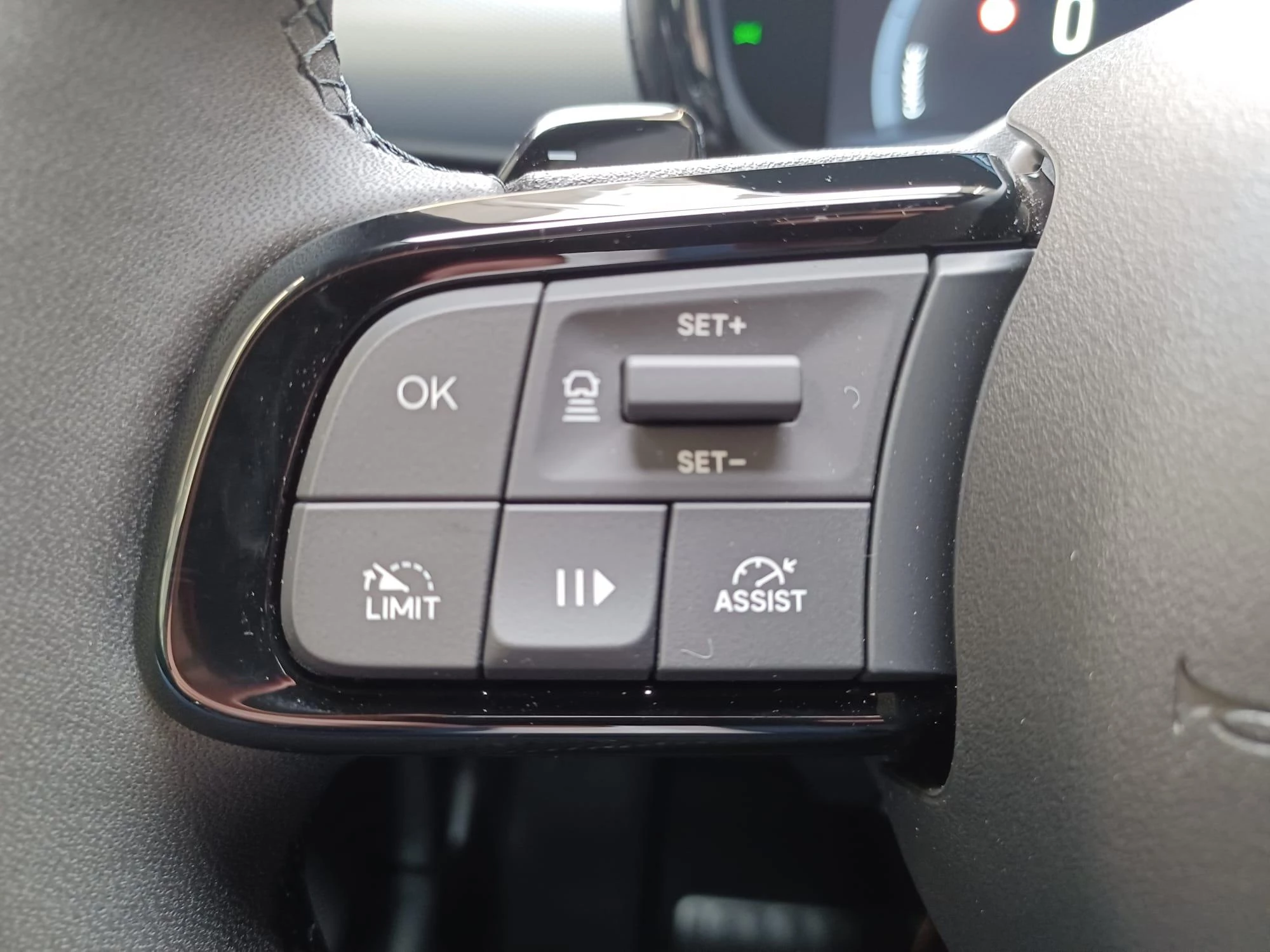 Fiat 600 1.2 Hybrid 600 Hybrid Sport 145pk
