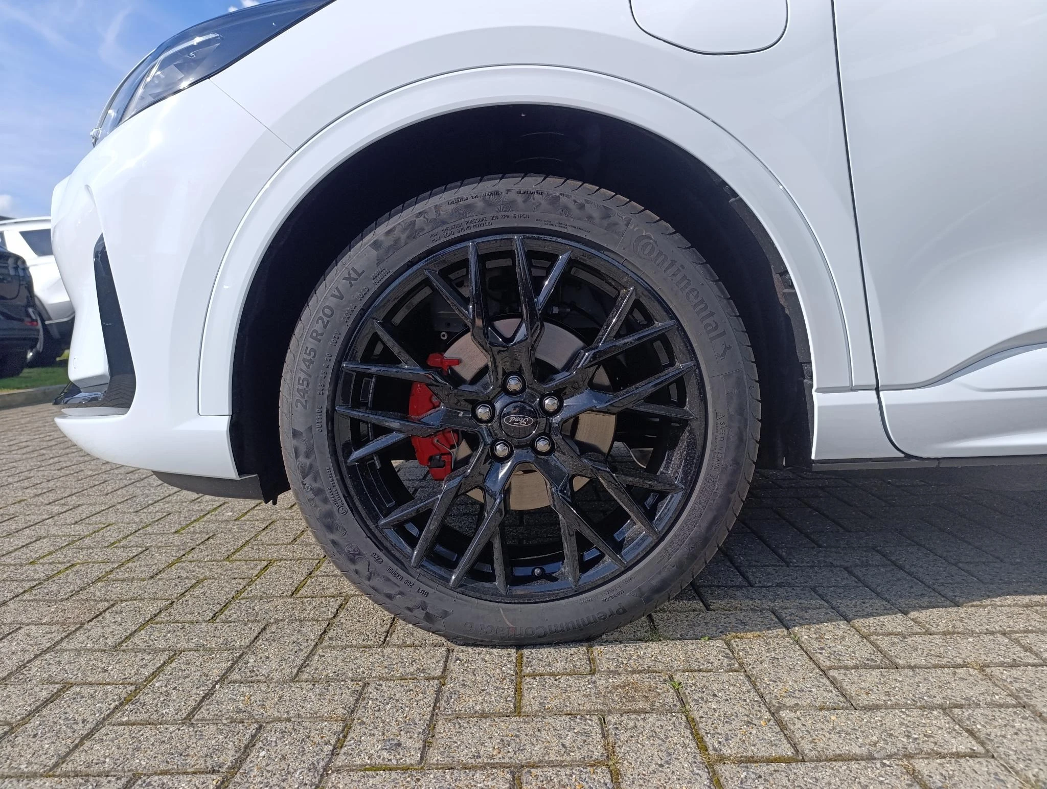Ford-Kuga-image-5