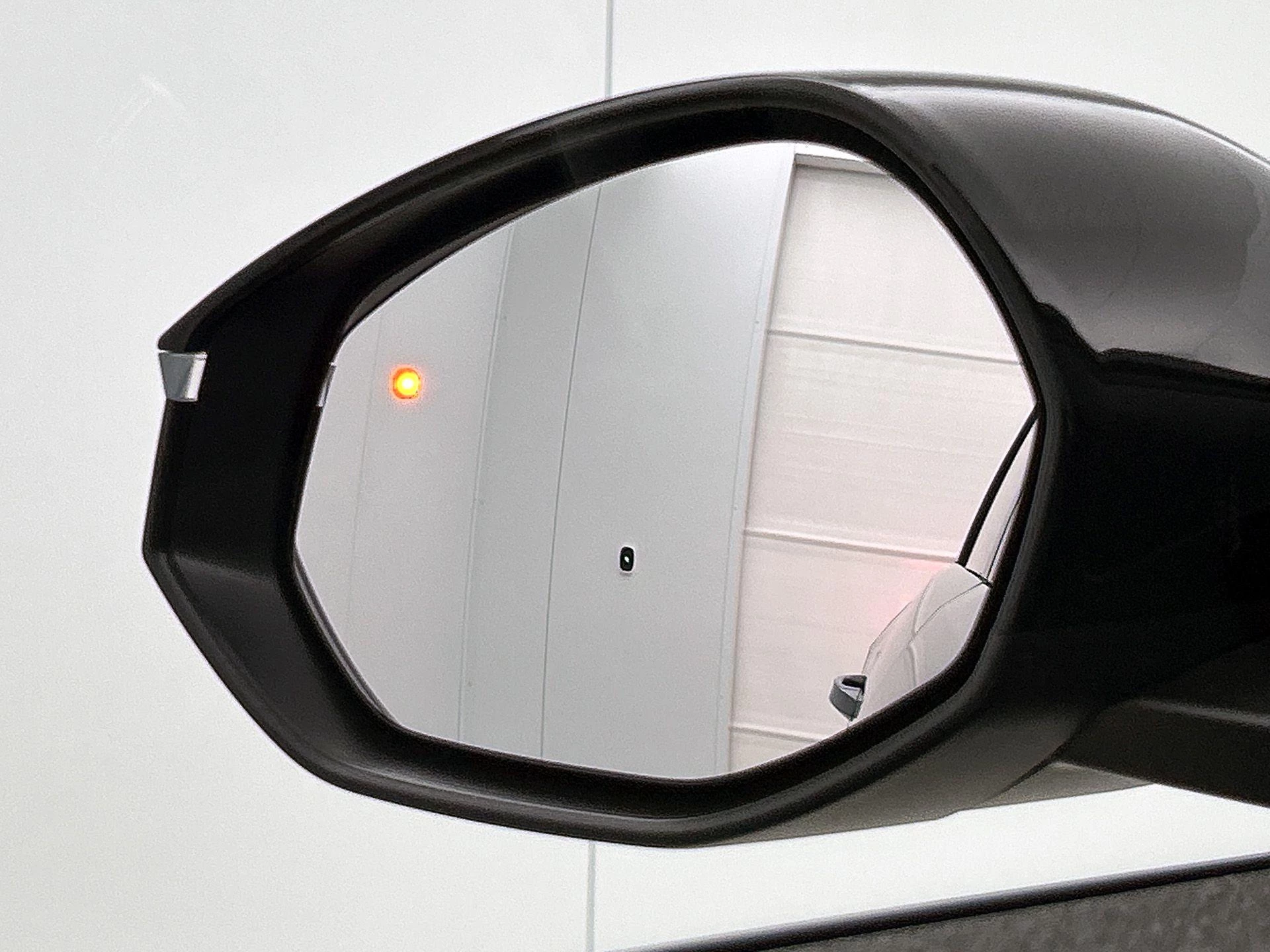 Opel Grandland 1.6 Turbo Plug-in-Hybrid Business Edition