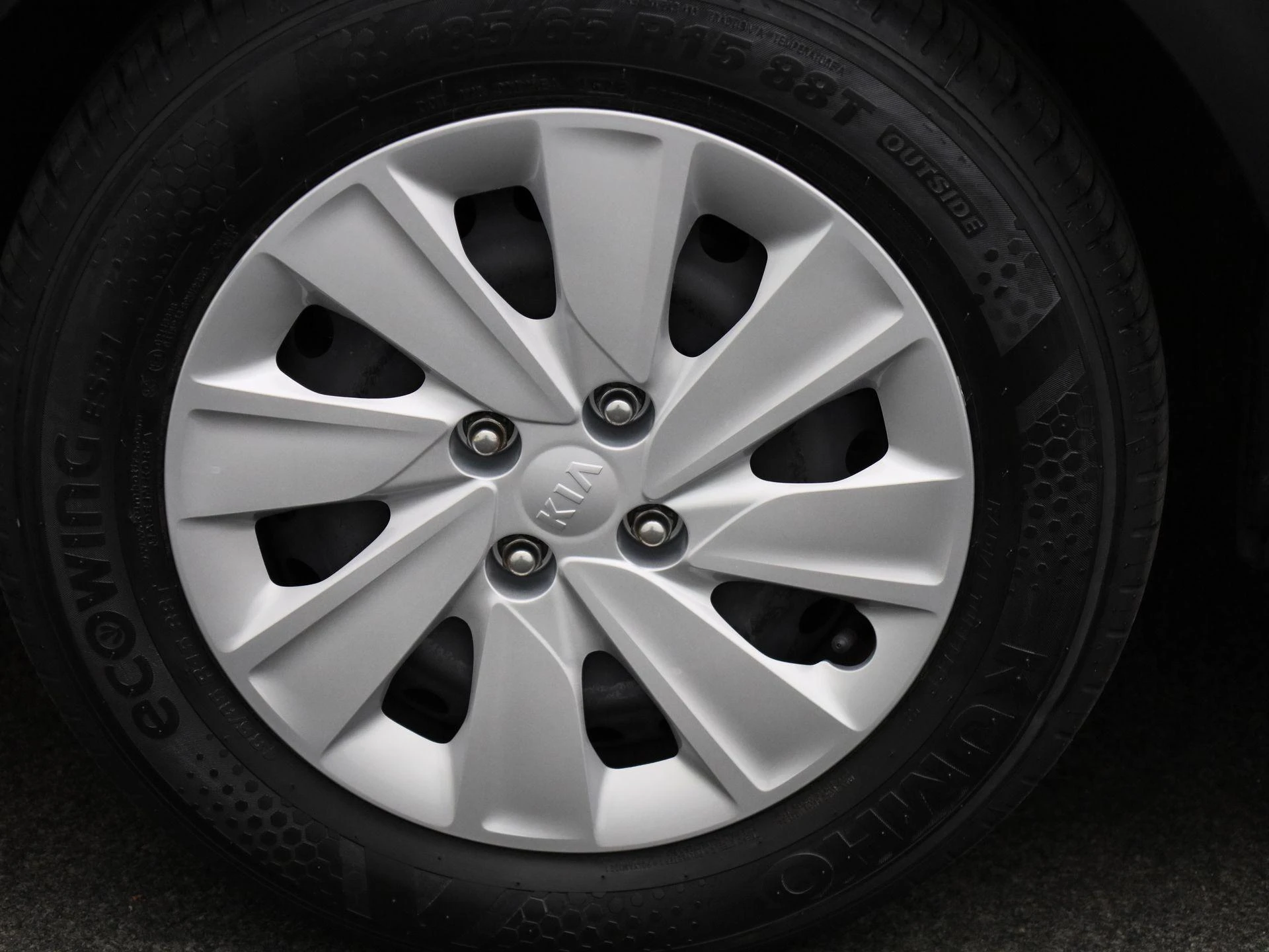 Kia-Stonic-image-11