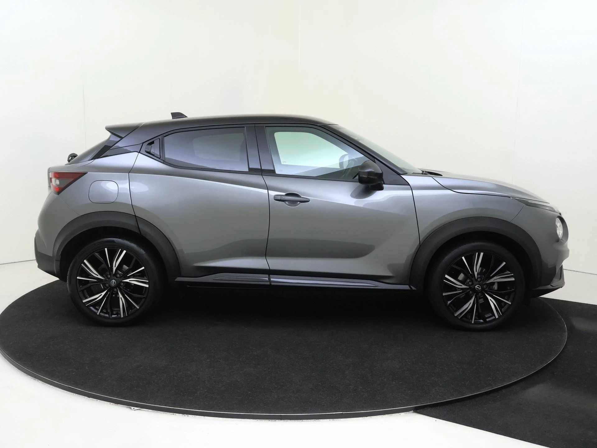 Nissan-Juke-image-8
