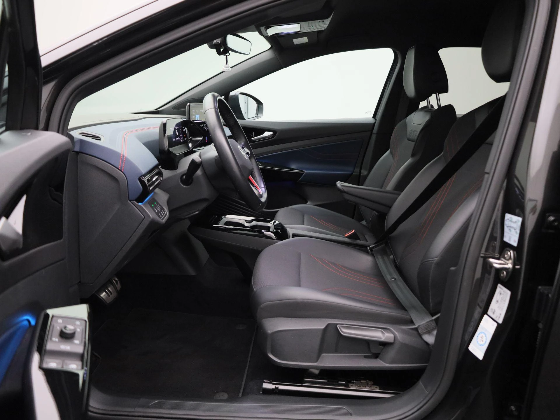 Volkswagen-ID.4-image-9
