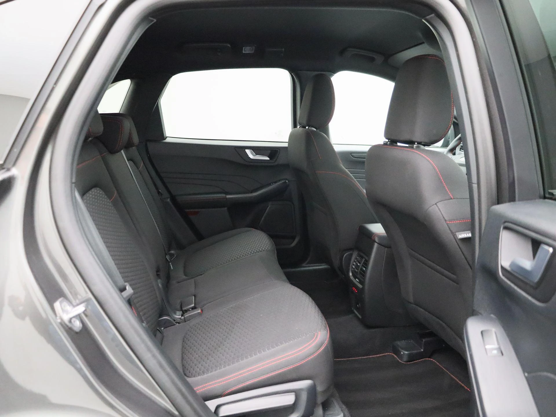 Ford-Kuga-image-35
