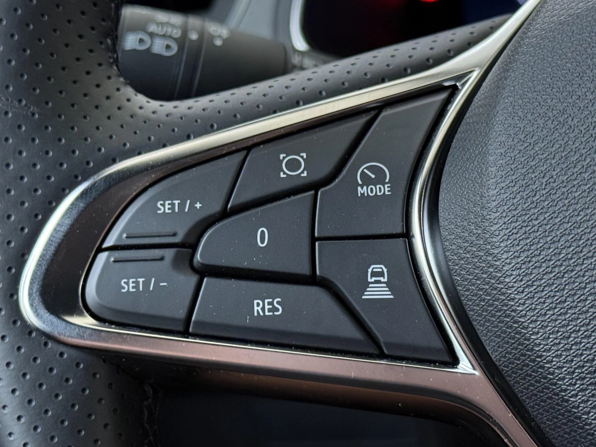 Renault Captur 1.8 E-Tech full hybrid 160 techno