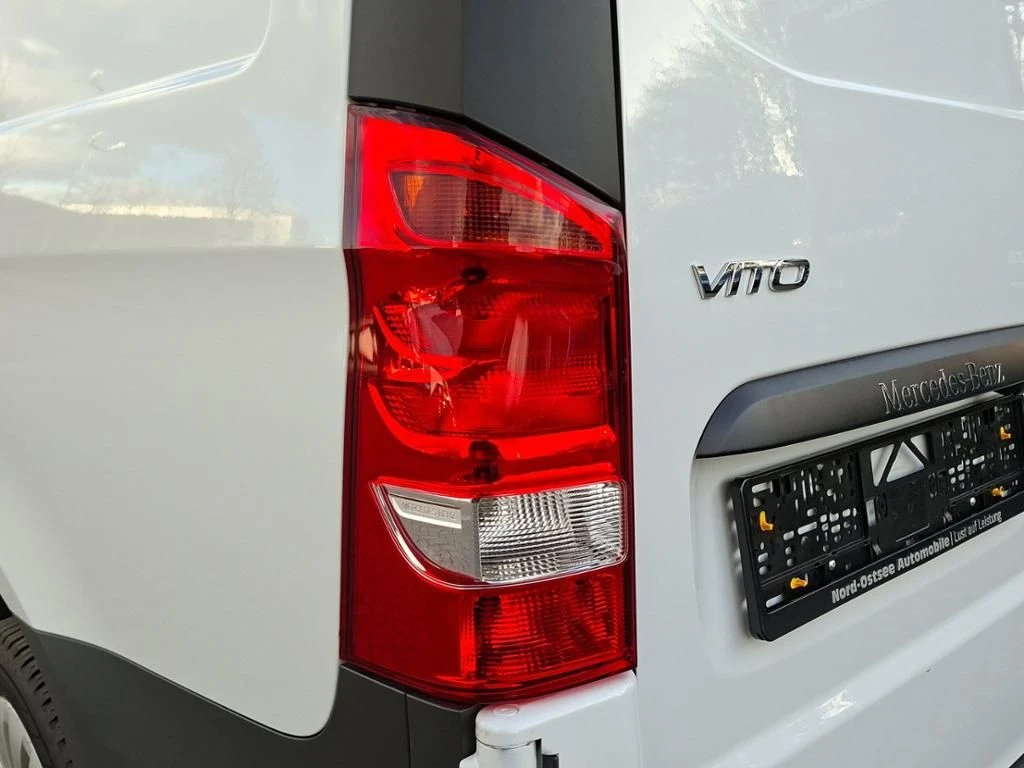 Mercedes-Benz-Vito 116-image-12