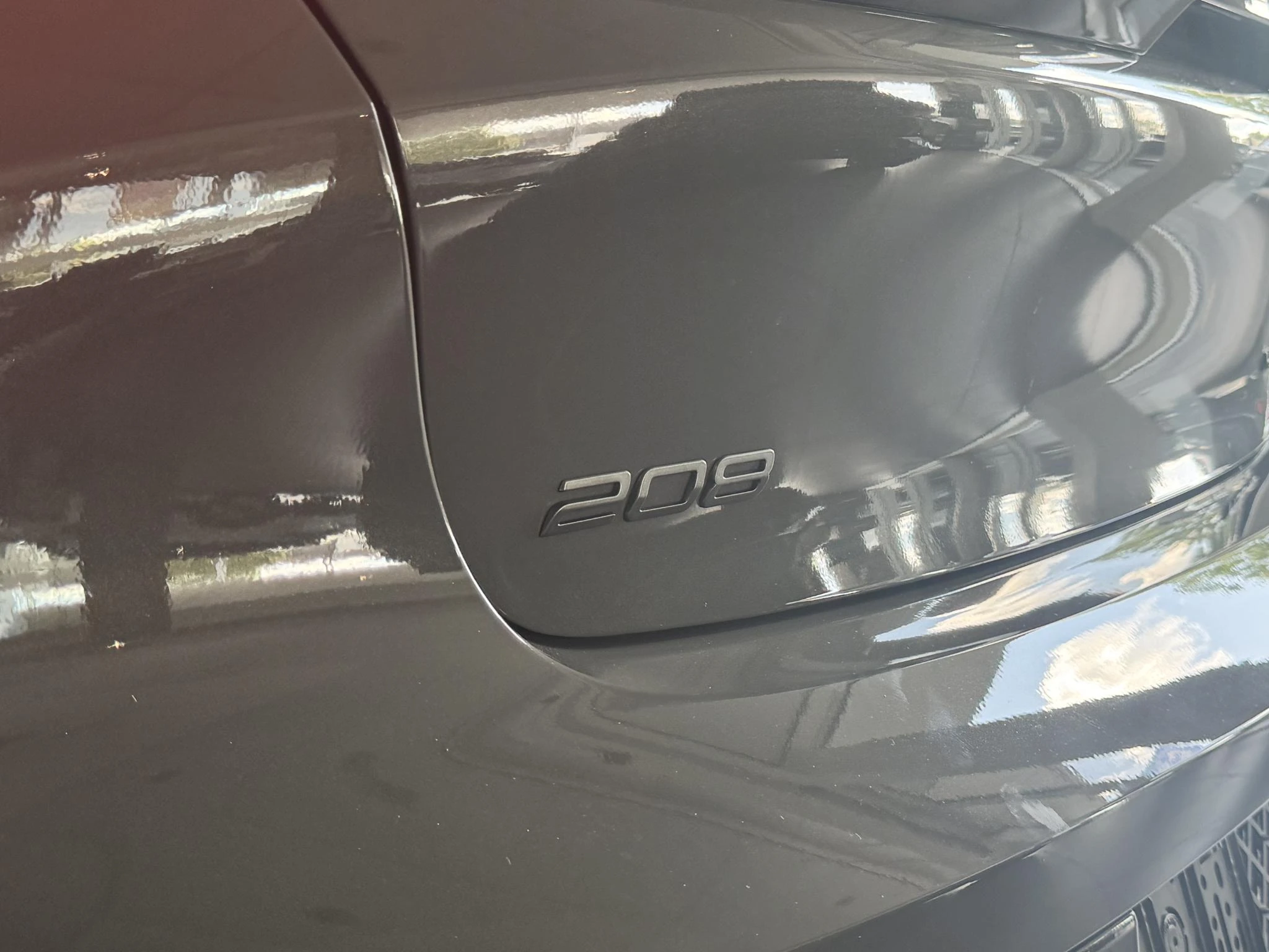 Peugeot 208 1.2 Hybrid 110 e-DCS6 Allure