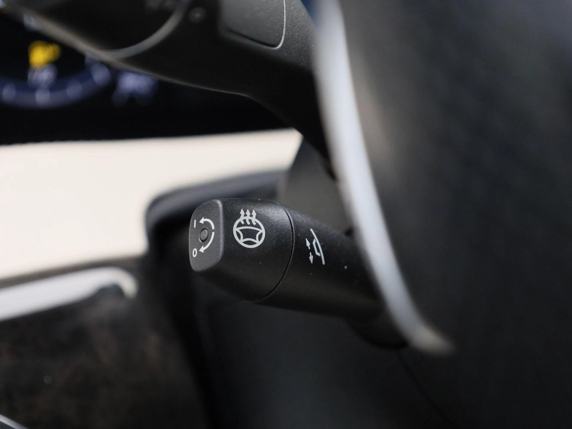 Mercedes-Benz-S-Klasse-image-71