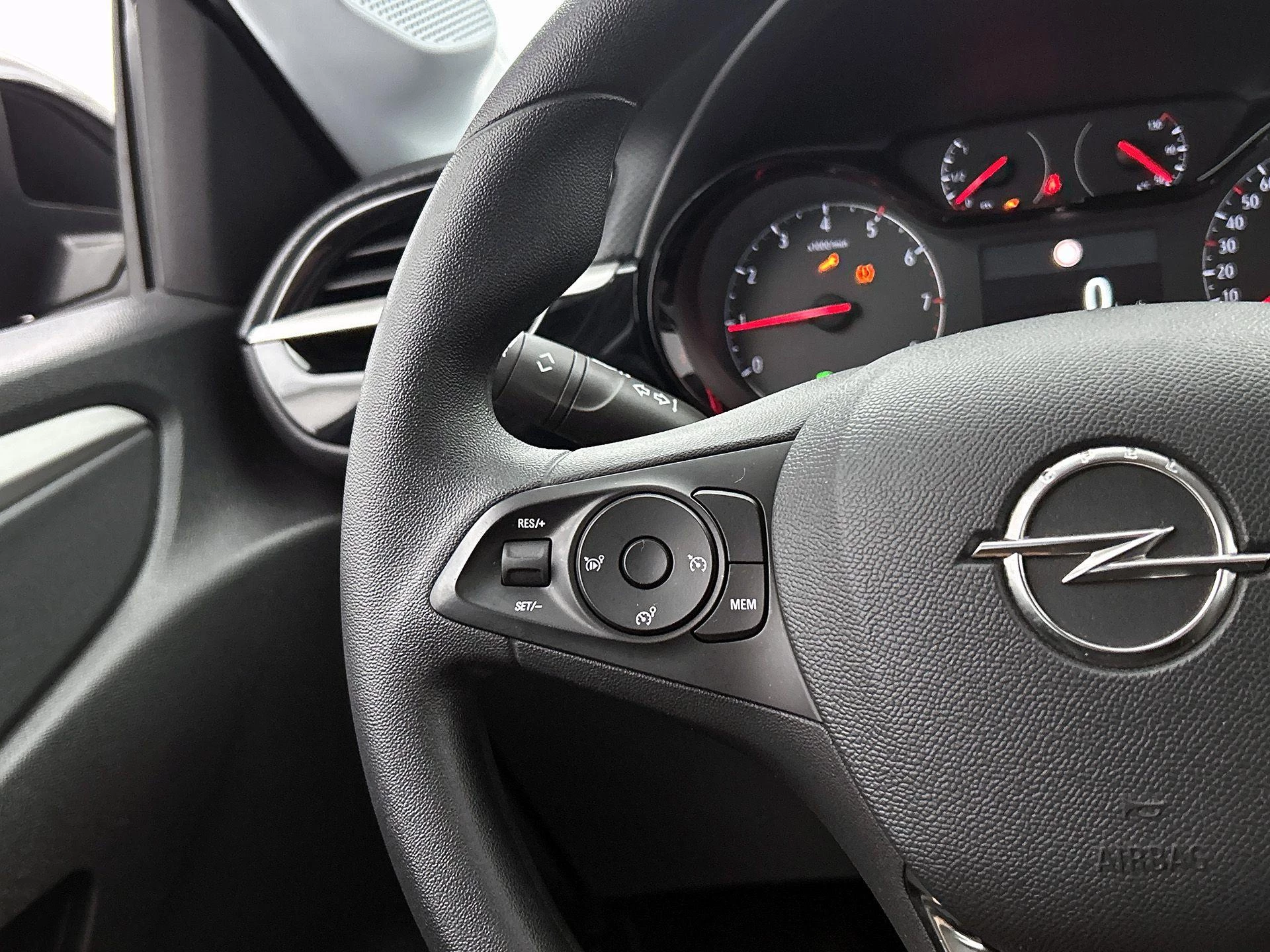 Opel-Corsa-image-5