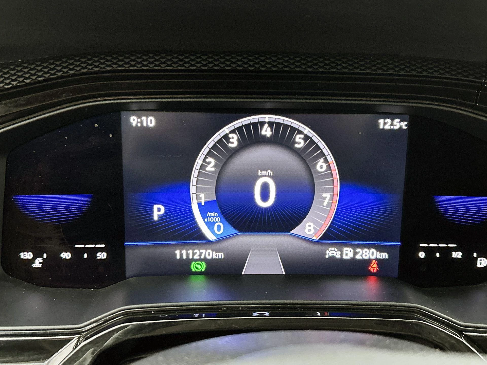 Volkswagen-Polo-image-10