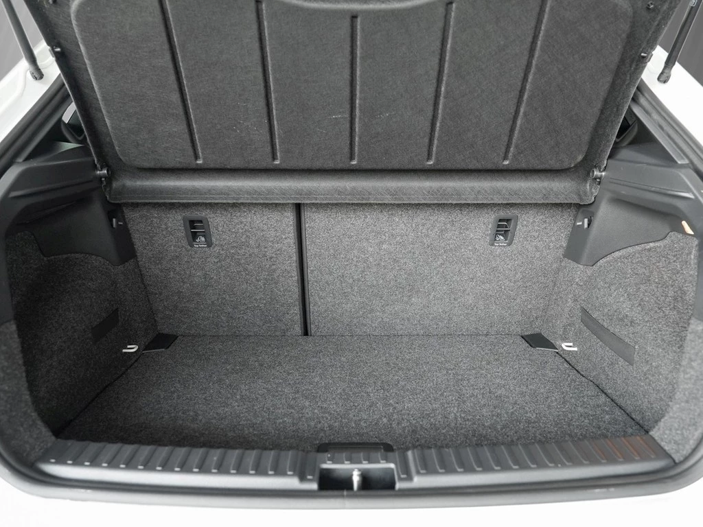 SEAT Ibiza 1.0 TSI FR Full-Link/LED/RFK/Navi
