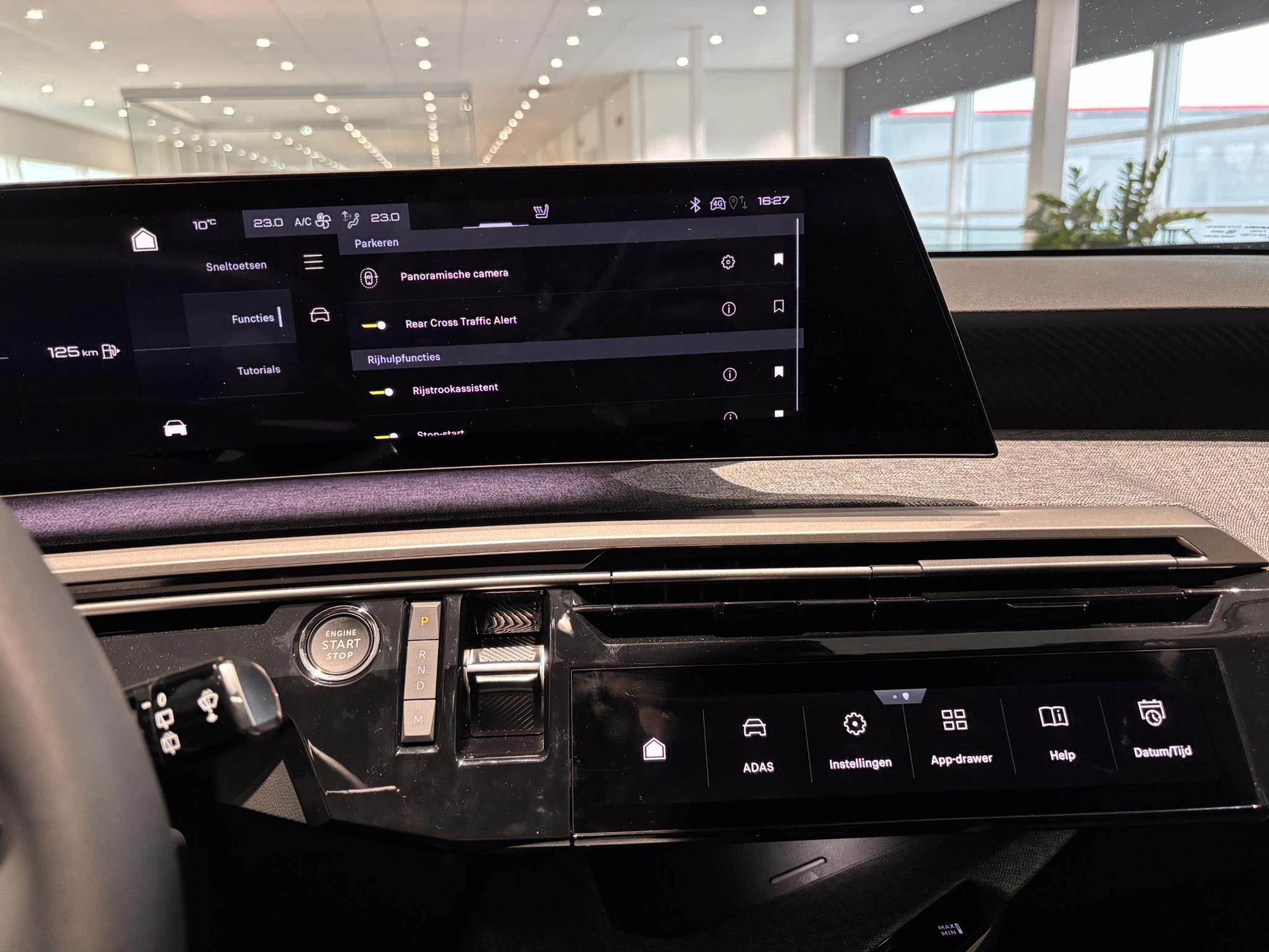 Peugeot-5008-image-28