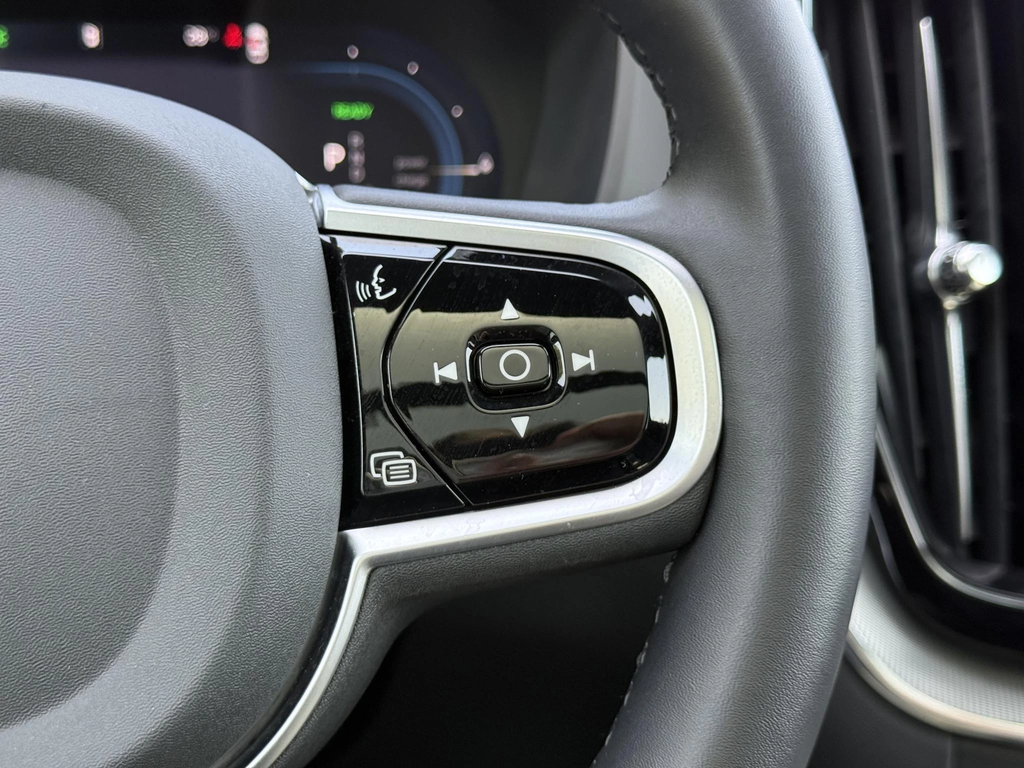 Volvo-XC60-image-28
