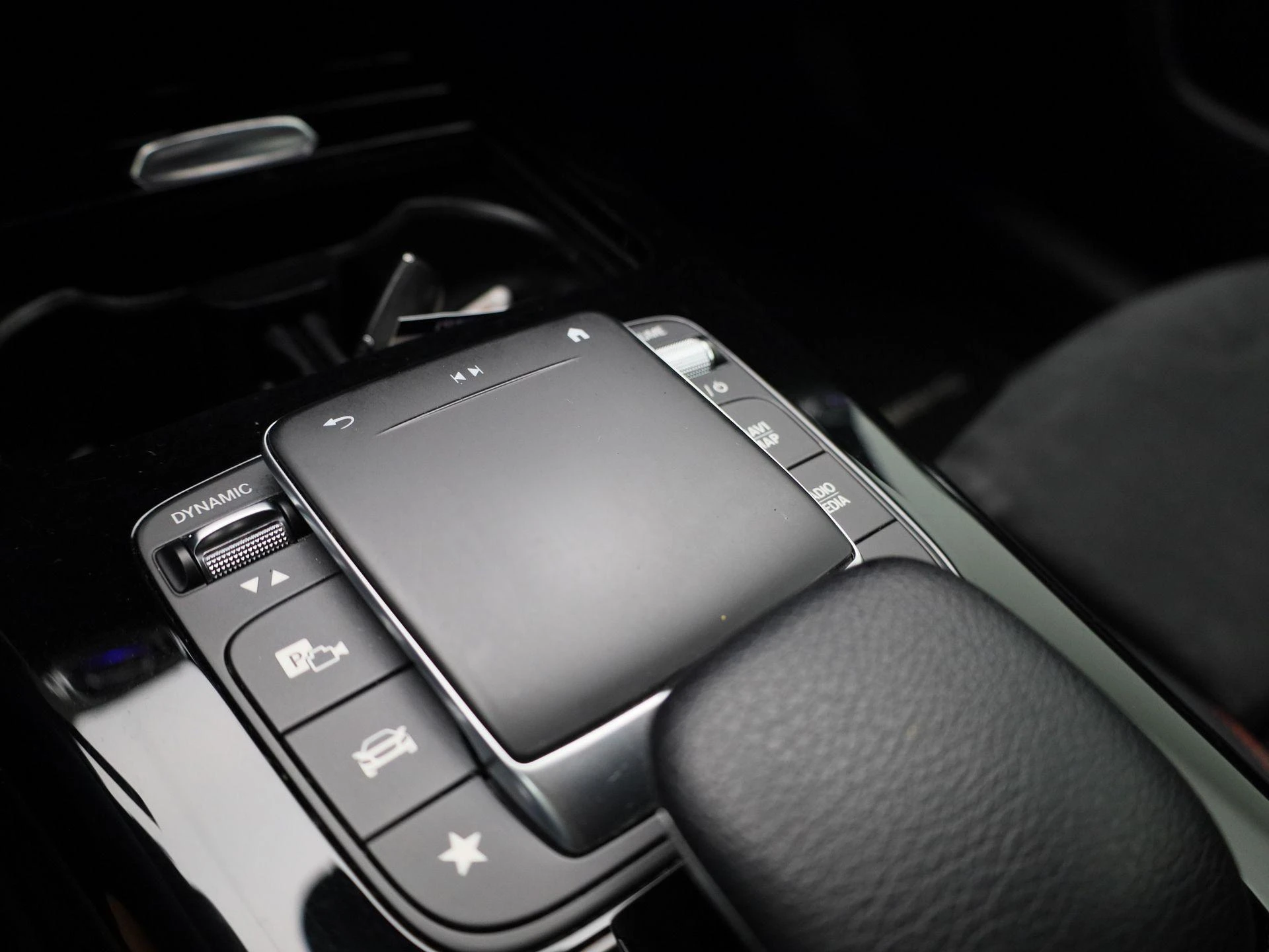 Mercedes-Benz-A-Klasse-image-34