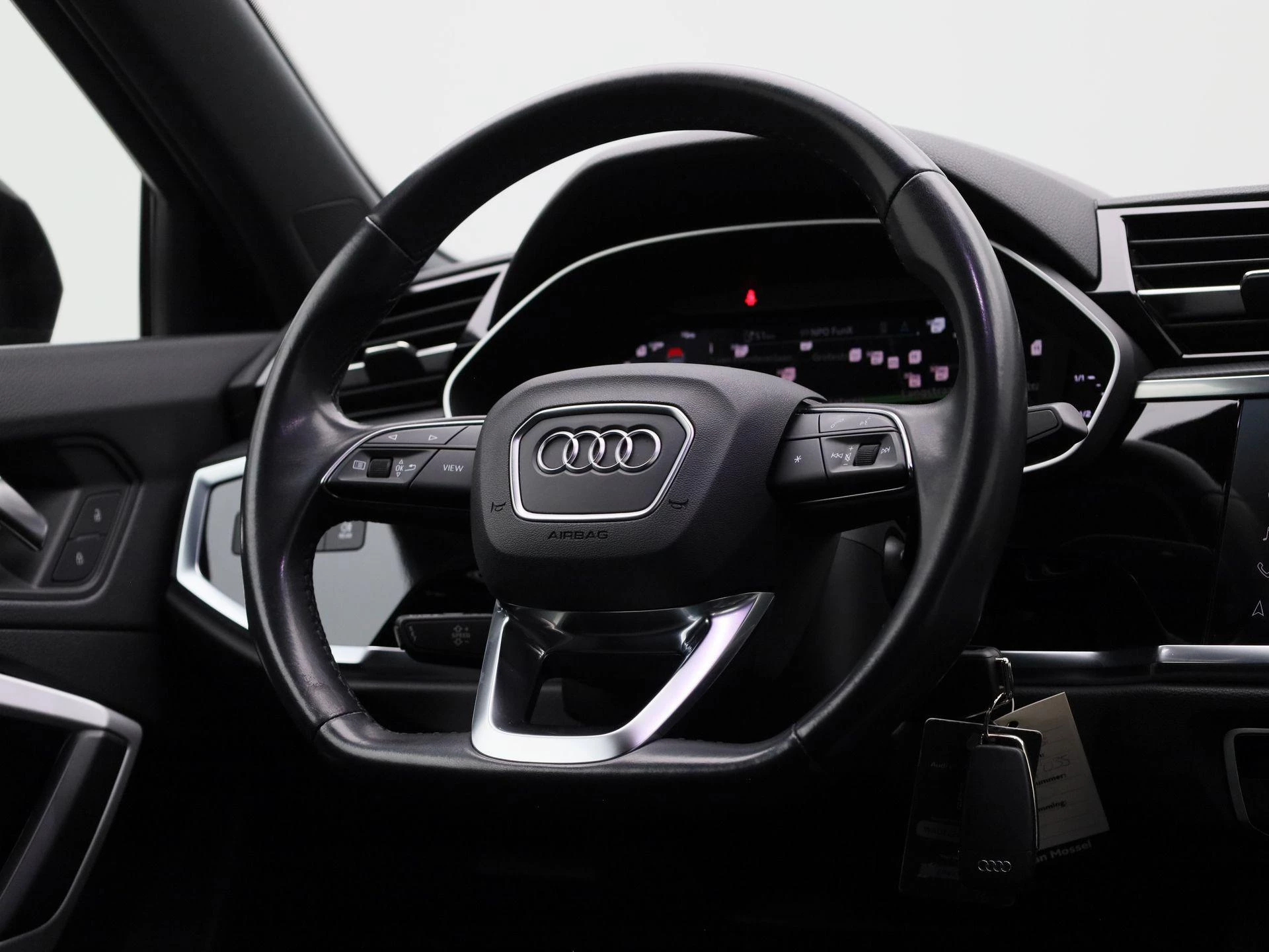 Audi-Q3-image-41
