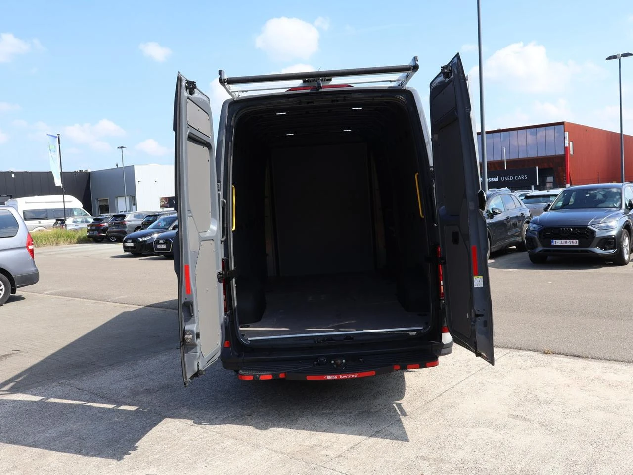 Volkswagen-Crafter-image-30