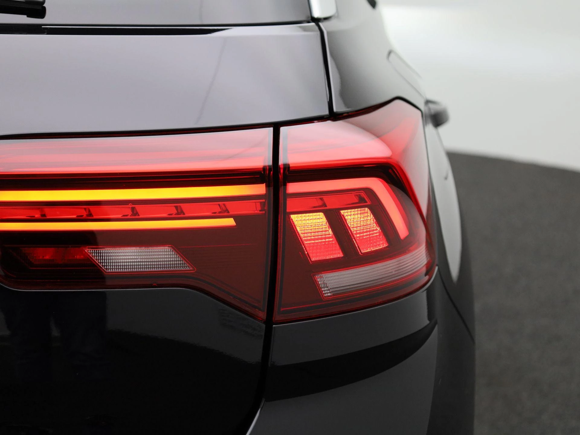Volkswagen-T-Roc-image-45