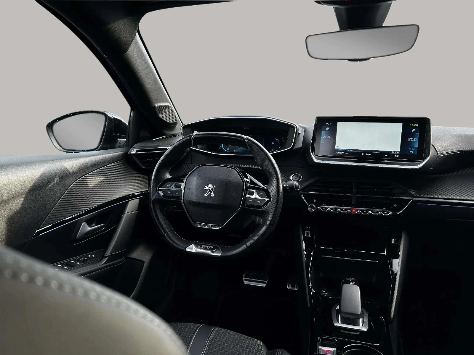 Peugeot-e-208-image-15