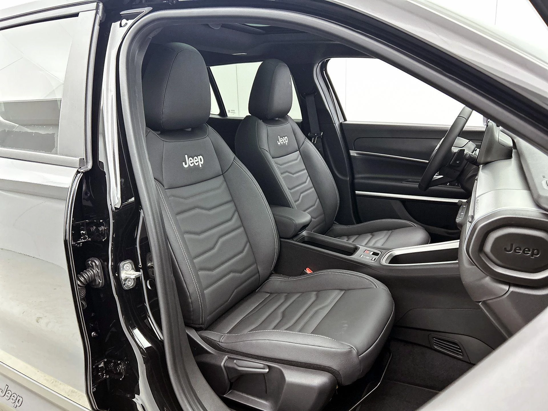 Jeep-Avenger-image-5