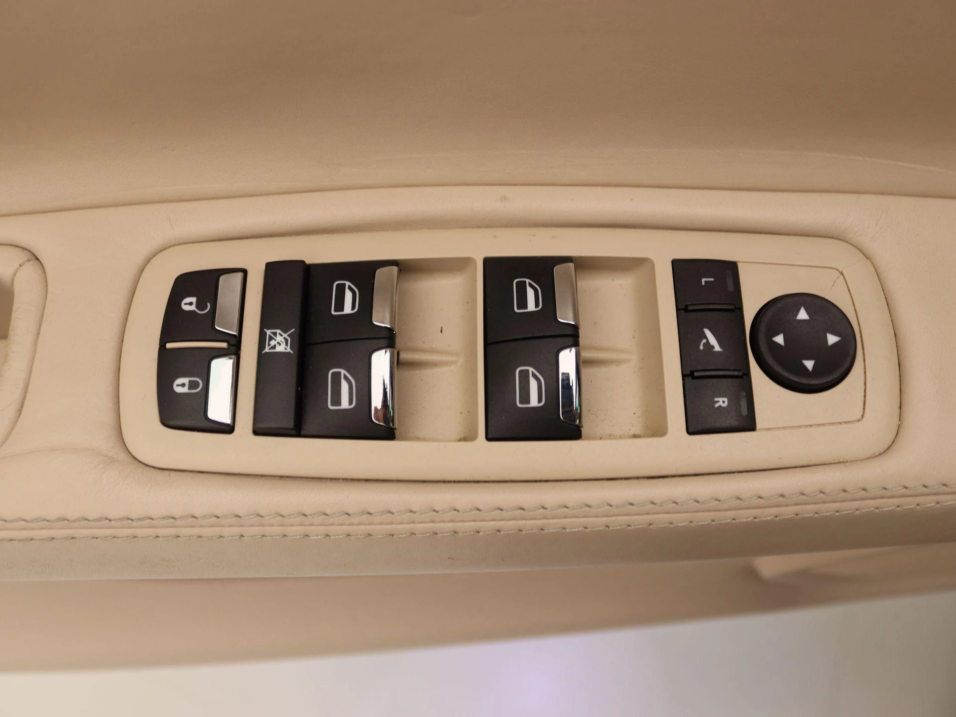 Maserati-Ghibli-image-21