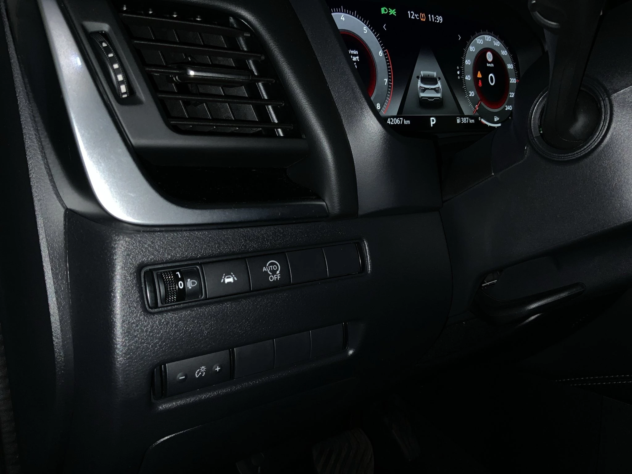 Nissan-QASHQAI-image-20