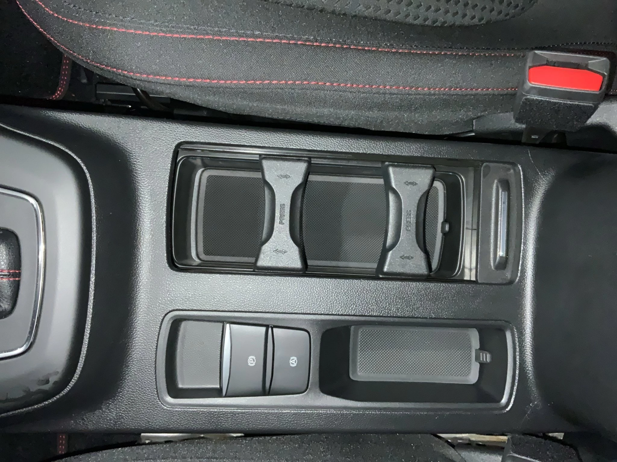 Ford Focus ST-Line X Turnier Aut.*AHK*ACC*HUD*KAM*NAVI*WINTER-PKT.