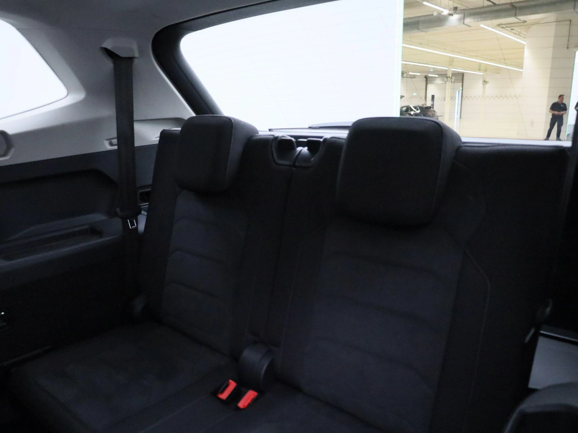 Volkswagen-Tiguan Allspace-image-10