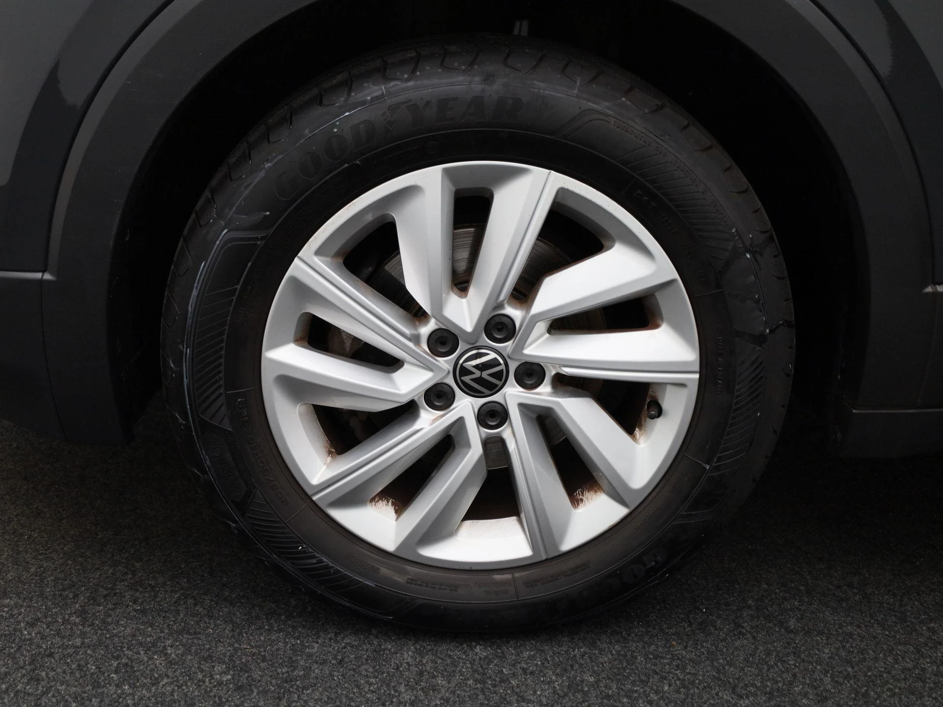 Volkswagen-T-Cross-image-13