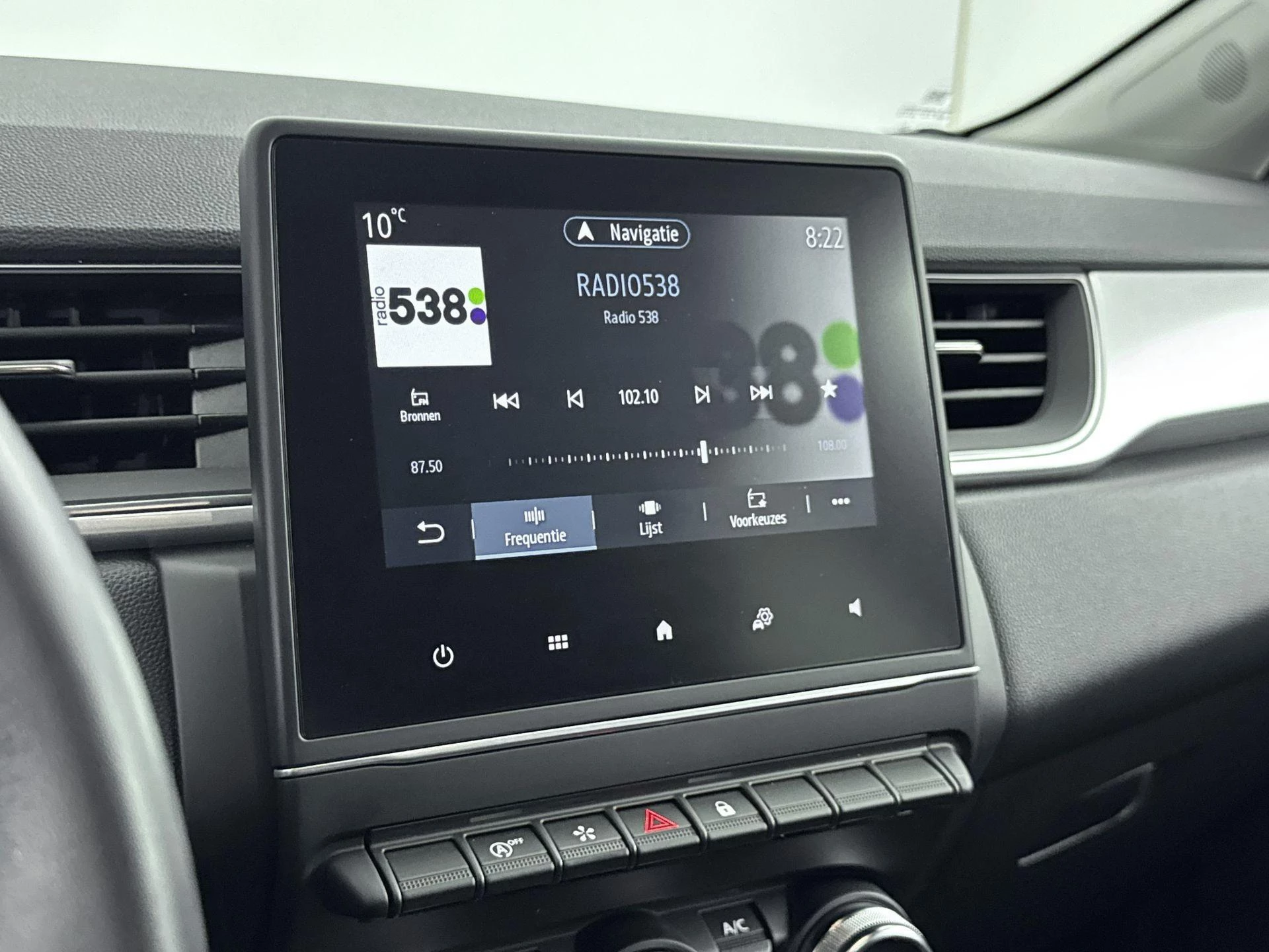 Renault-Captur-image-6