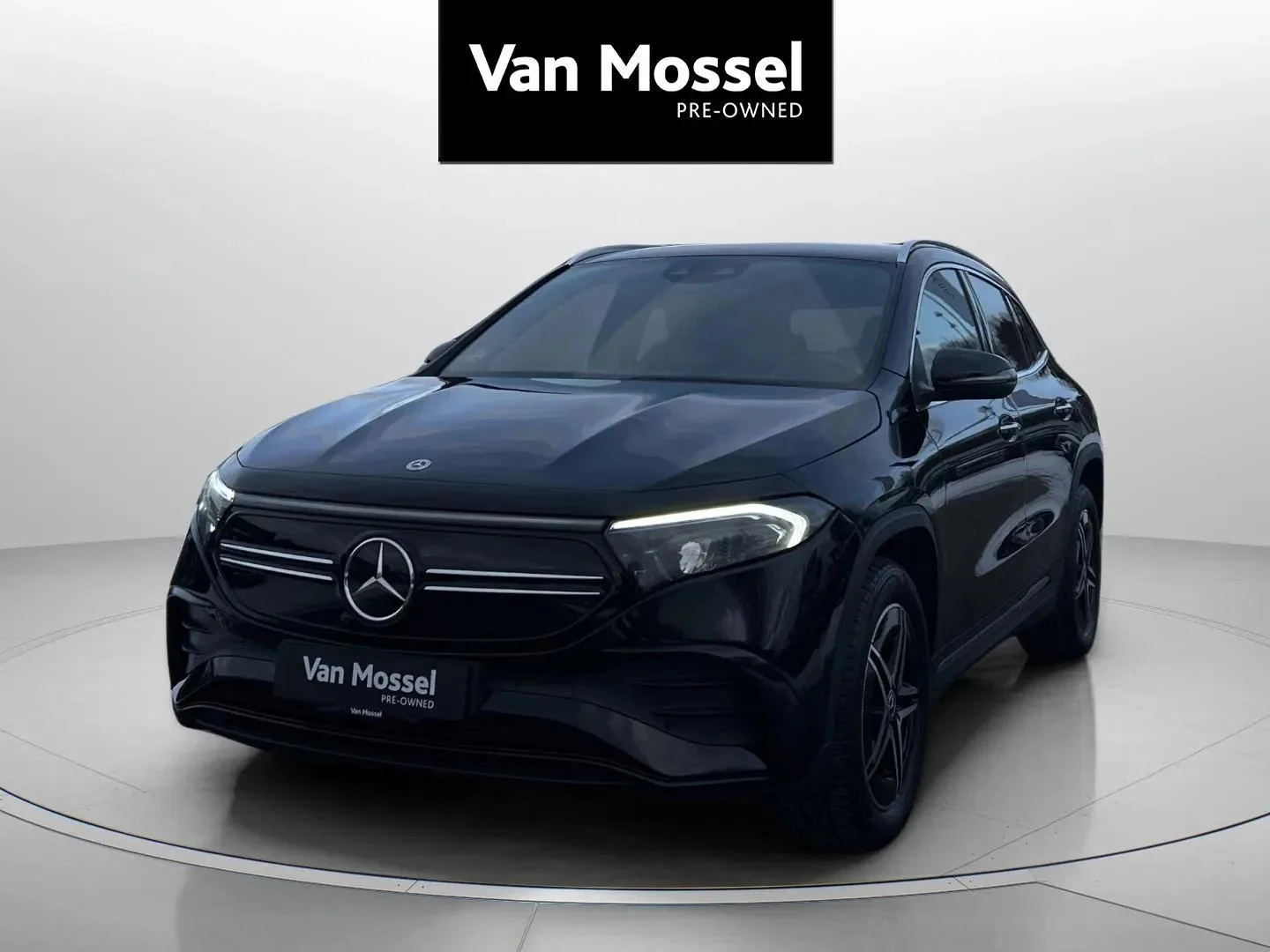 Mercedes-Benz-EQA-image-0