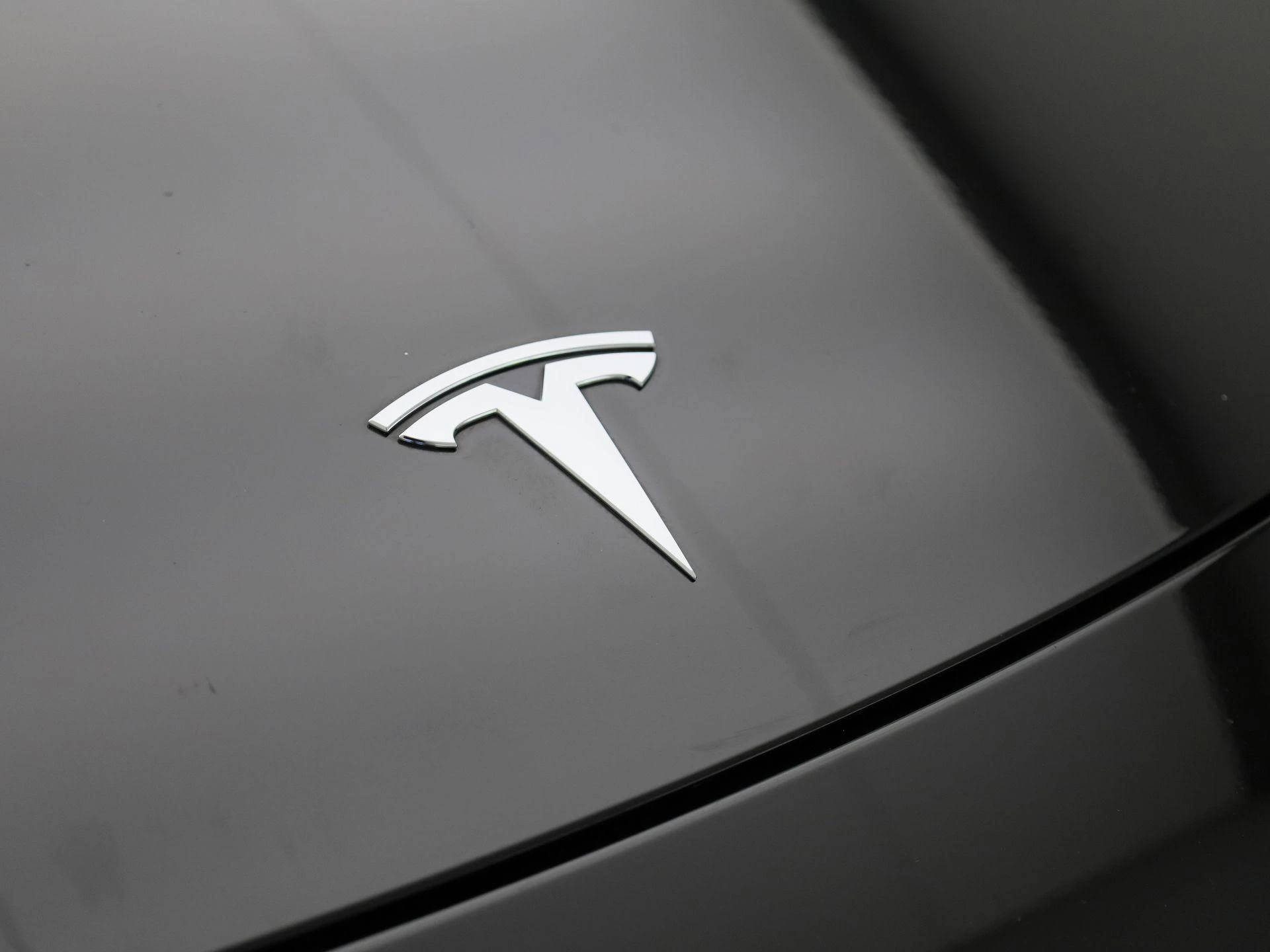 Tesla Model Y Long Range Dual Motor AWD
