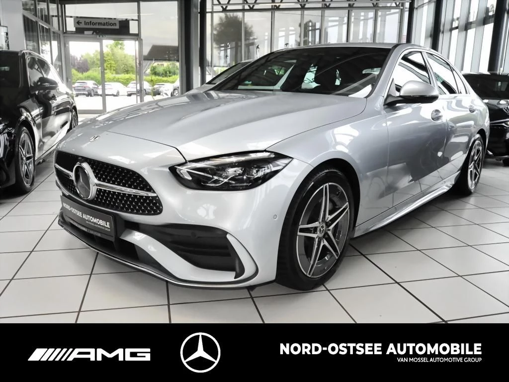Mercedes-Benz C-Klasse 300 AMG AHK MBUX SHZ LED KEYLESS-GO AMG Line