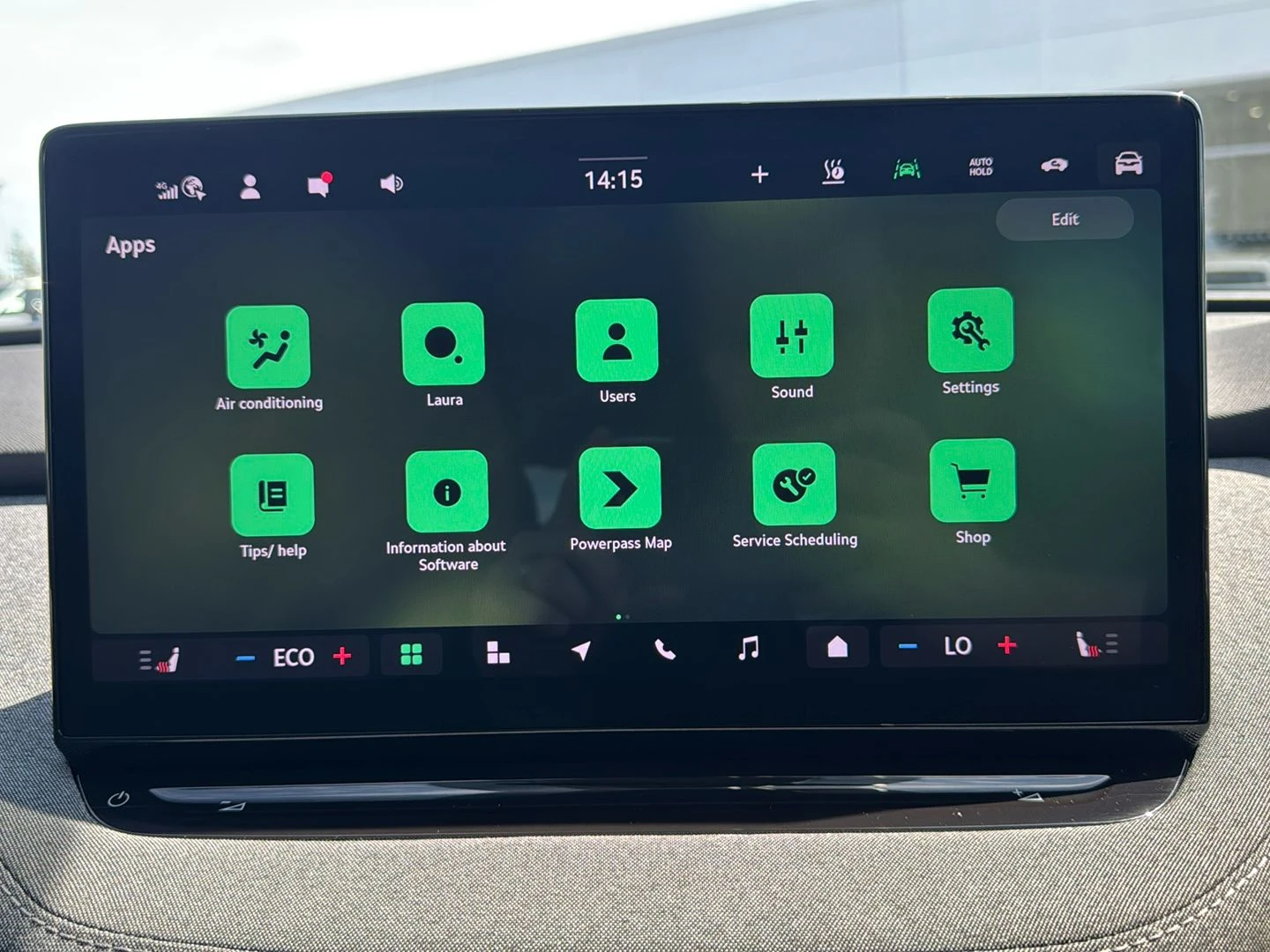Škoda-Enyaq iV-image-10