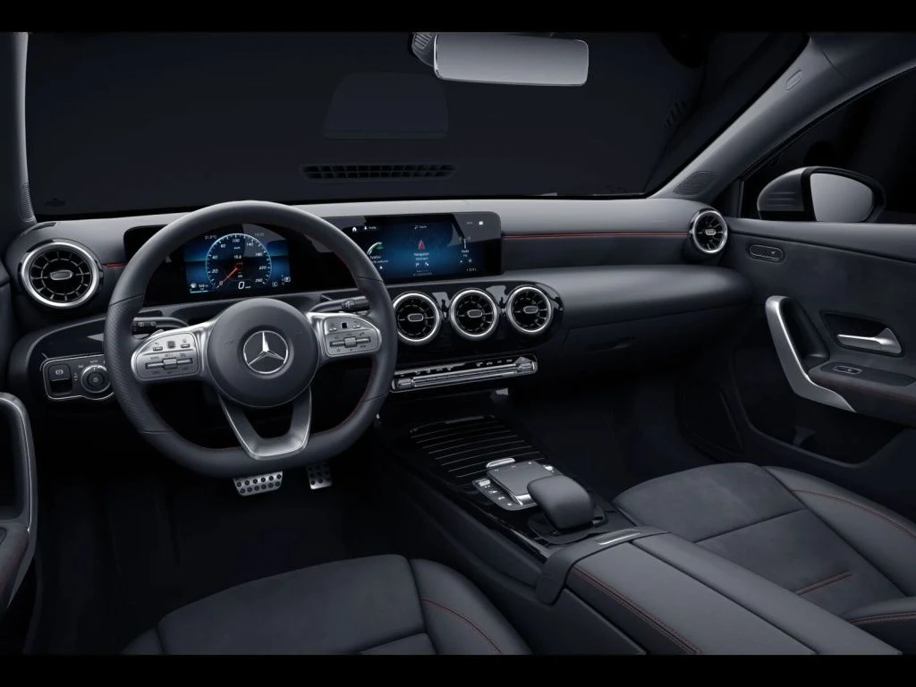 Mercedes-Benz-A-Klasse 200-image-9