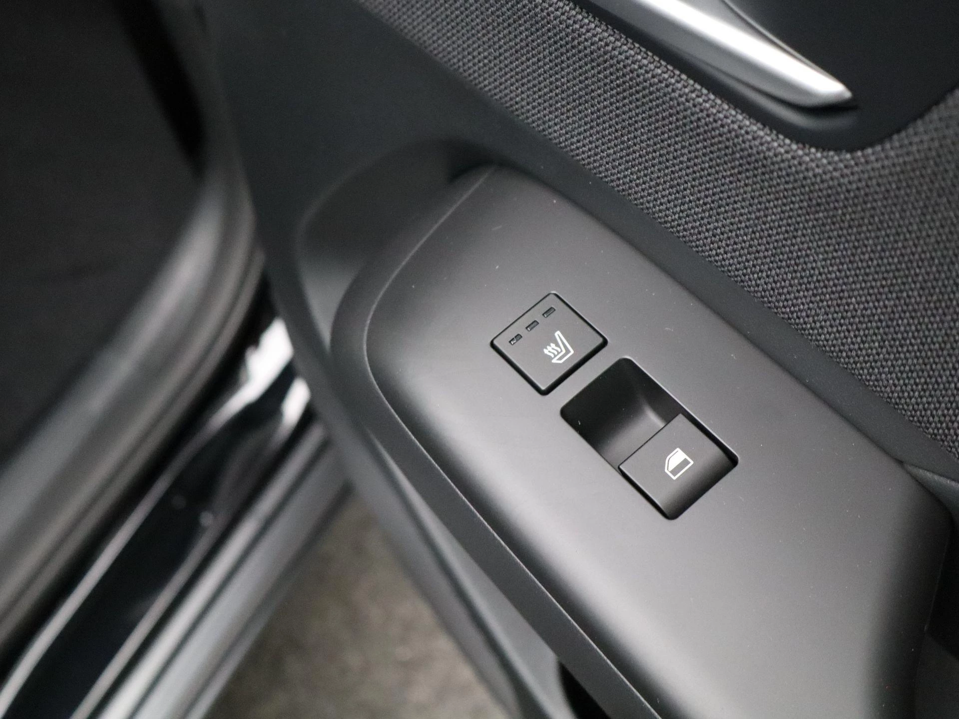 Hyundai Kona 1.6 GDI HEV Premium Sky