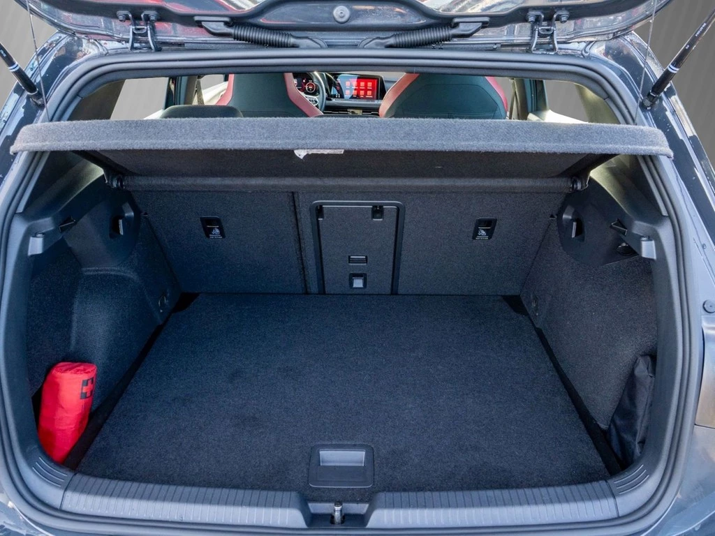 Volkswagen Golf GTI 2.0 TSI DSG Business Premium, ZGV
