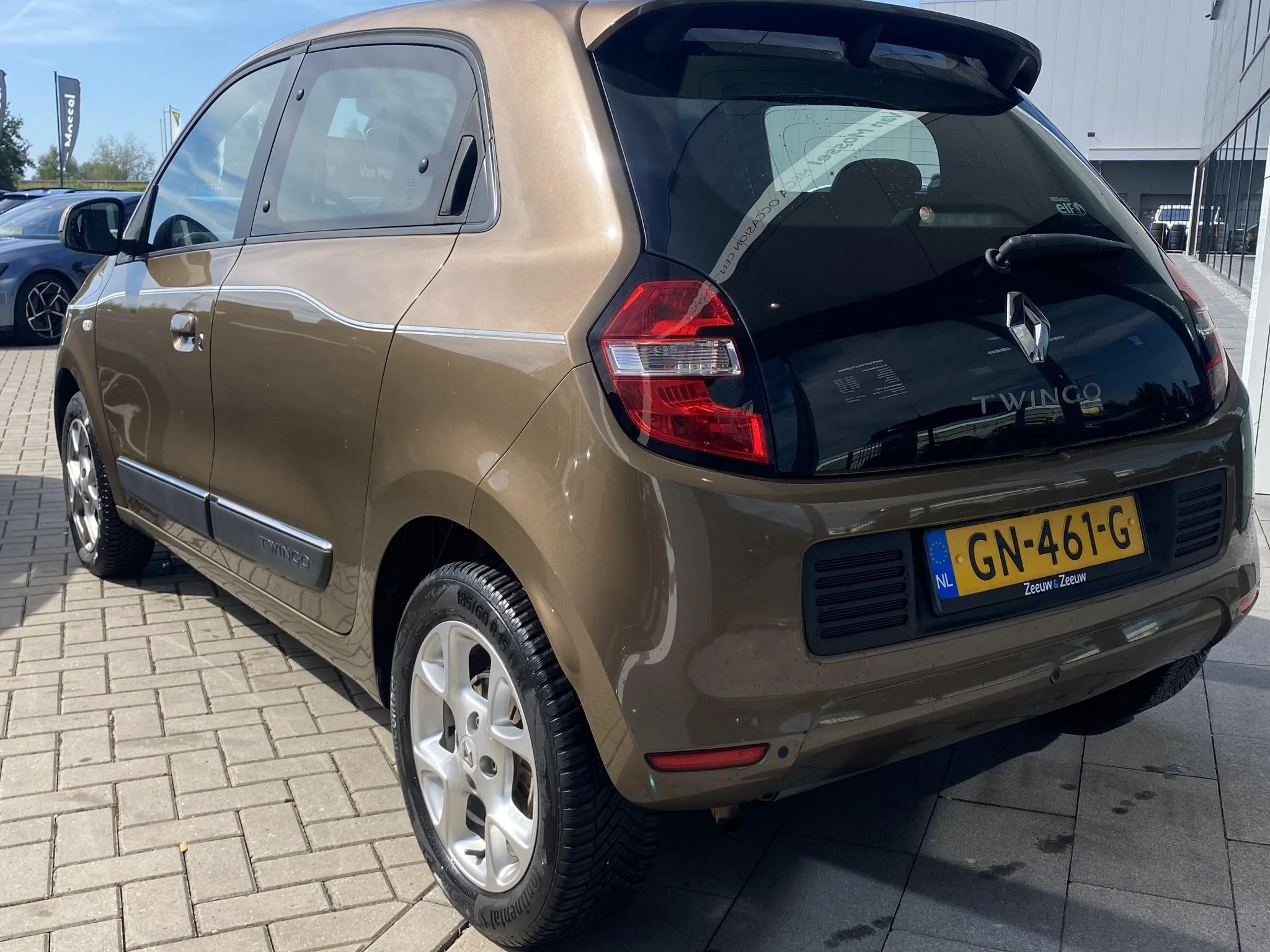 Renault-Twingo-image-2