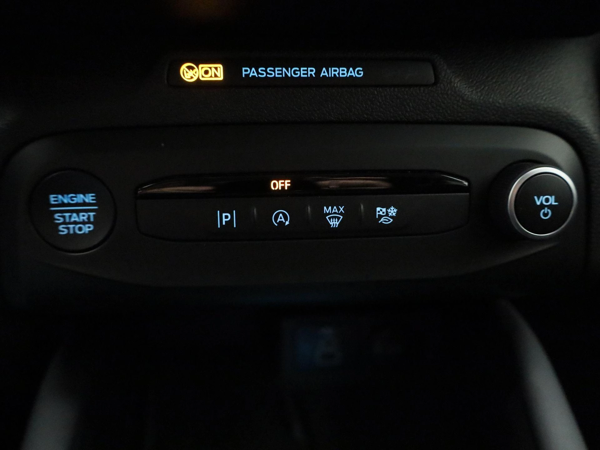 Ford Focus Wagon 1.0 EcoBoost Hybrid Titanium X