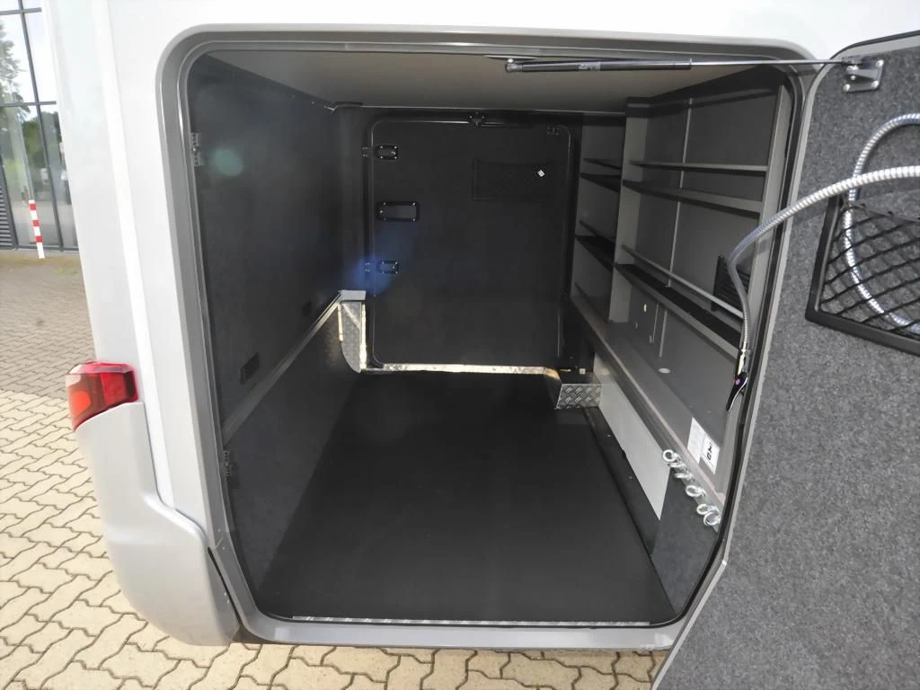 Hymer--image-13