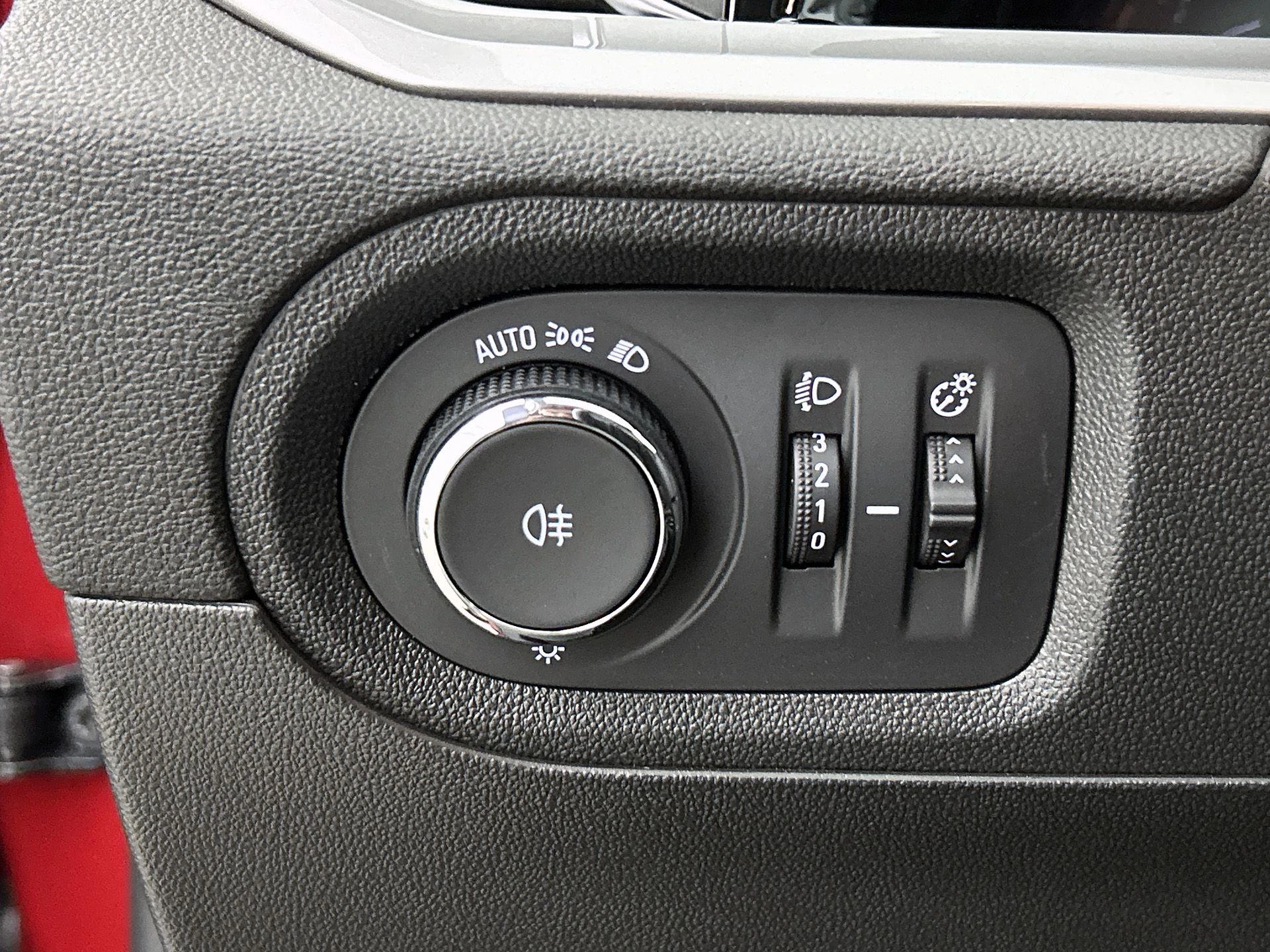 Opel-Grandland-image-22